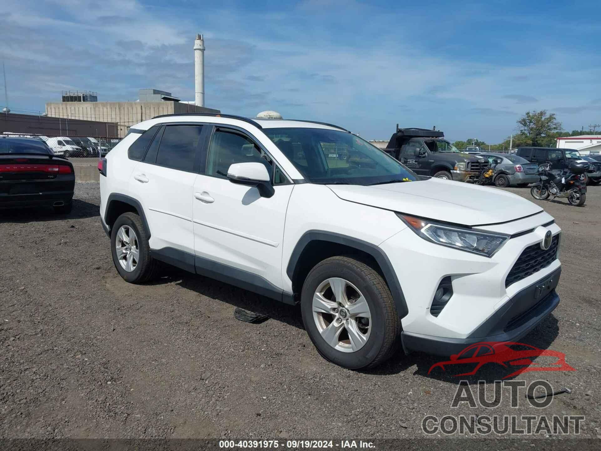 TOYOTA RAV4 2019 - JTMP1RFV8KD022942