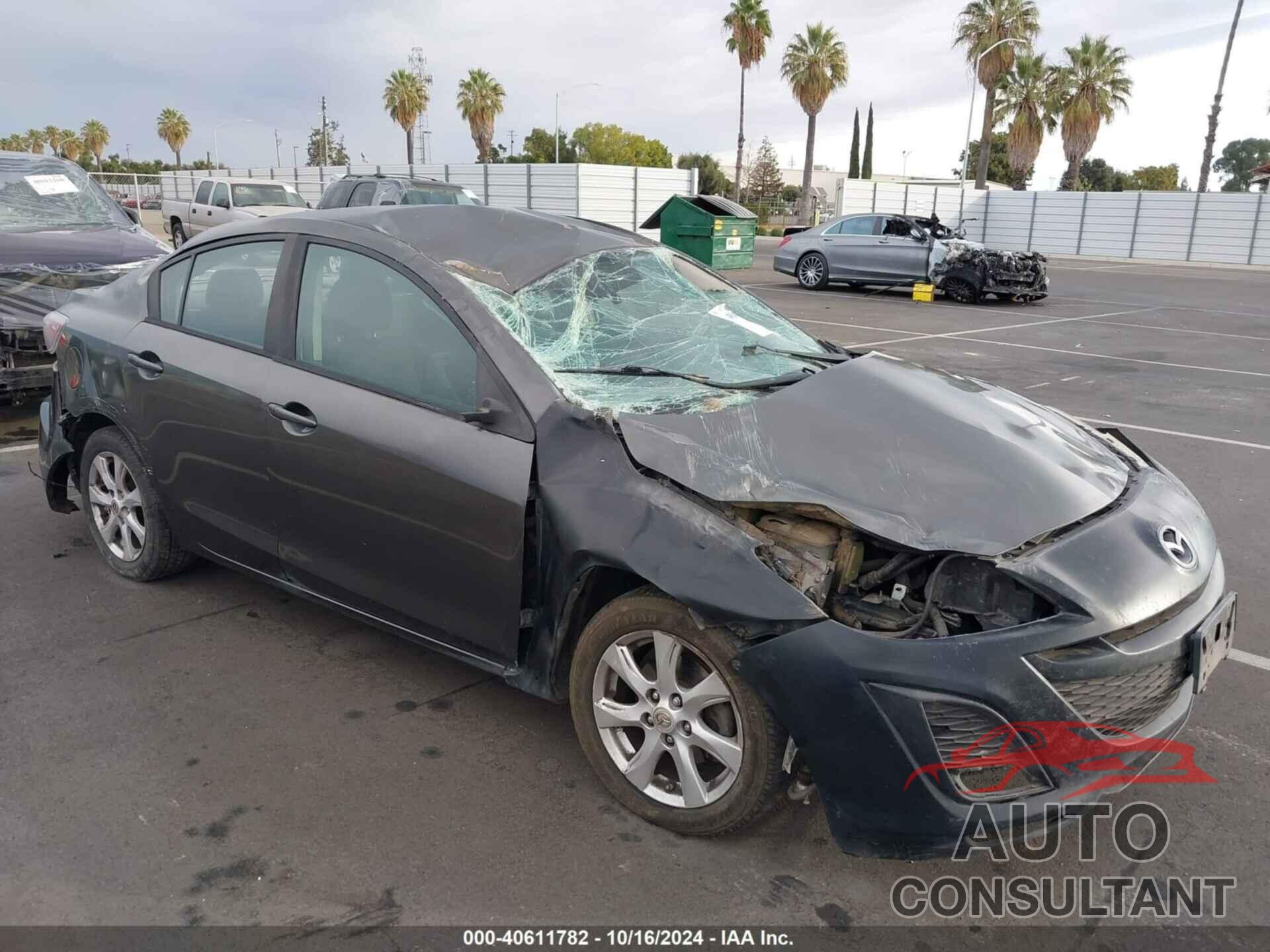 MAZDA MAZDA3 2011 - JM1BL1VG7B1402574