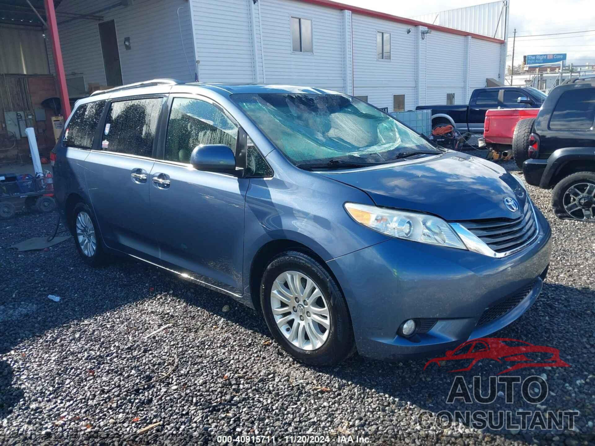 TOYOTA SIENNA 2014 - 5TDYK3DC0ES526006