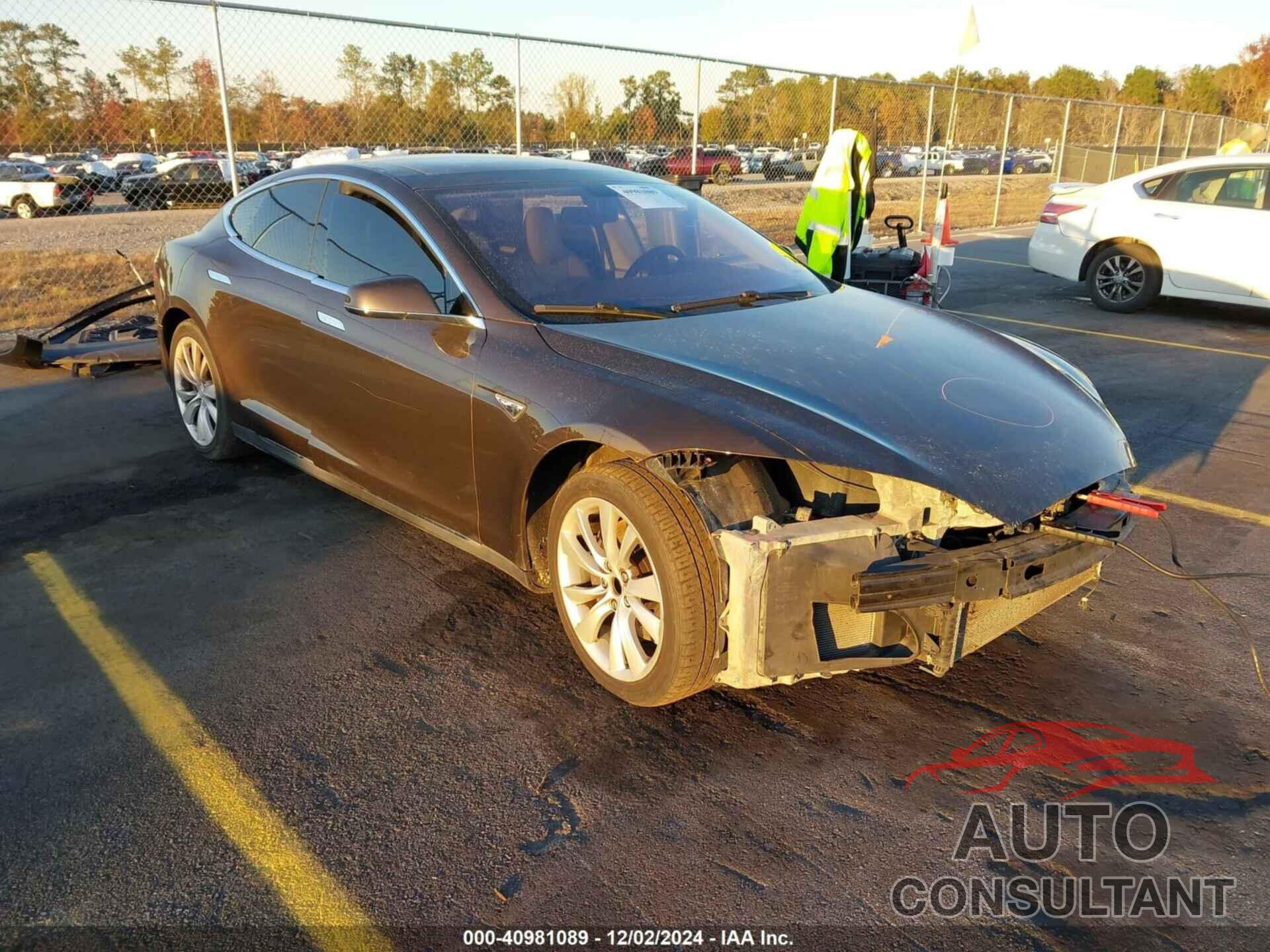 TESLA MODEL S 2013 - 5YJSA1CN7DFP22690