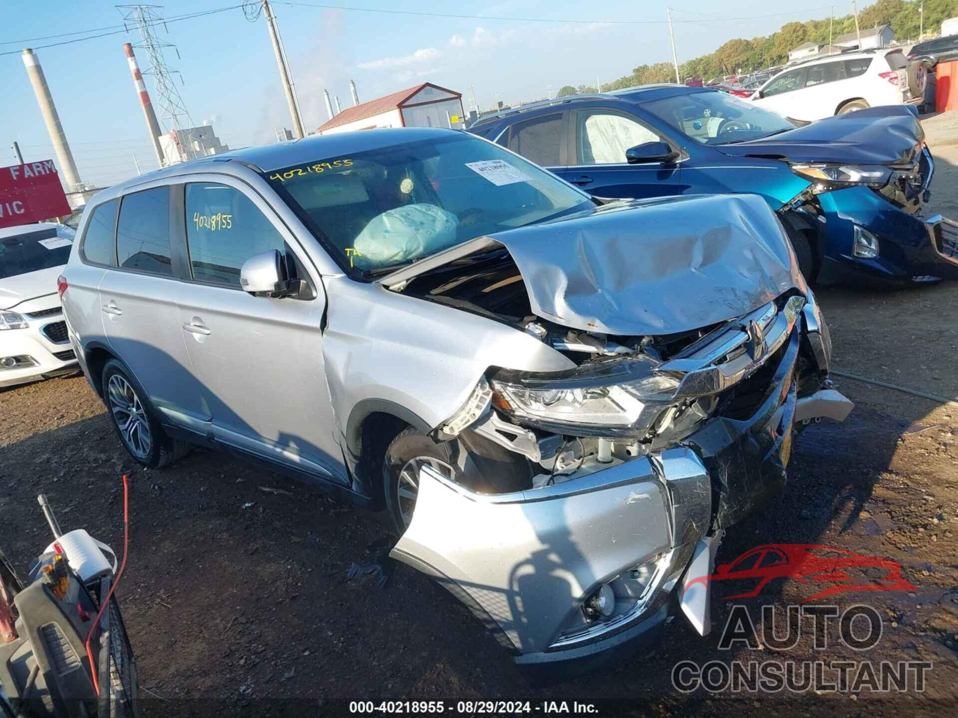 MITSUBISHI OUTLANDER 2017 - JA4AD3A30HZ043791