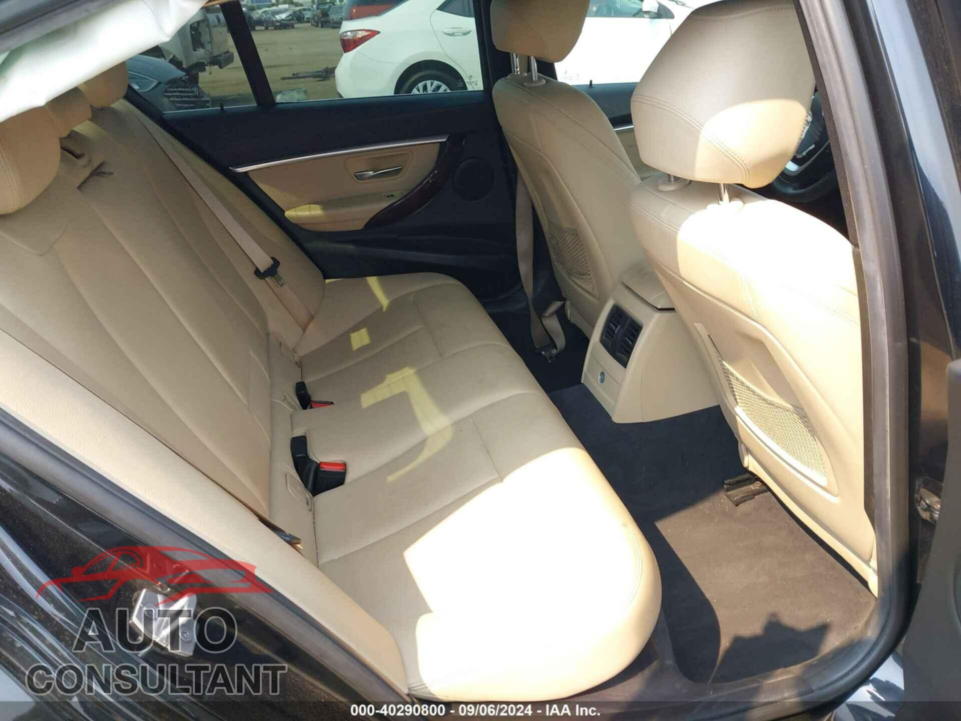 BMW 330I 2017 - WBA8B9C58HK676413