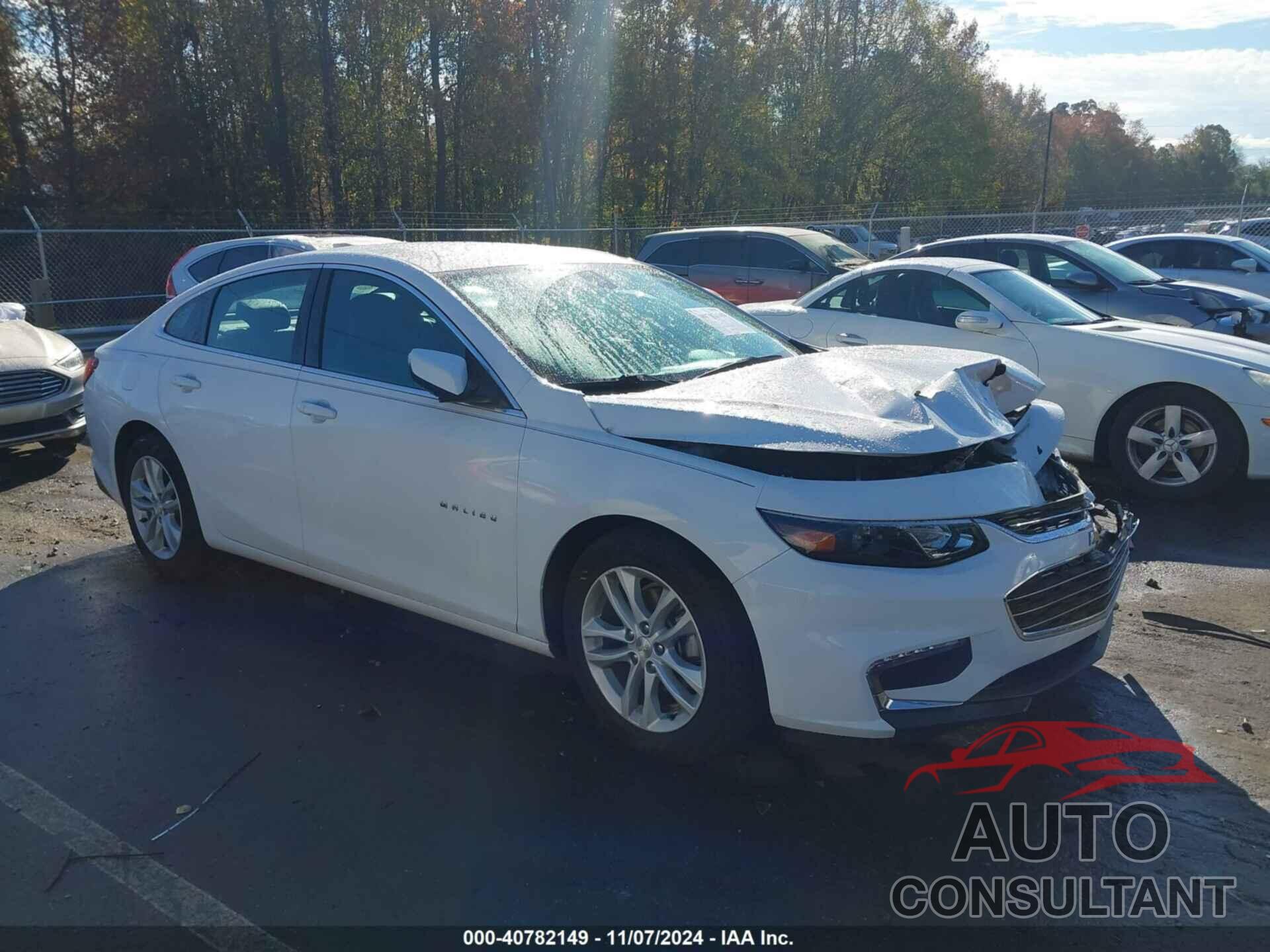 CHEVROLET MALIBU 2017 - 1G1ZE5ST2HF162775
