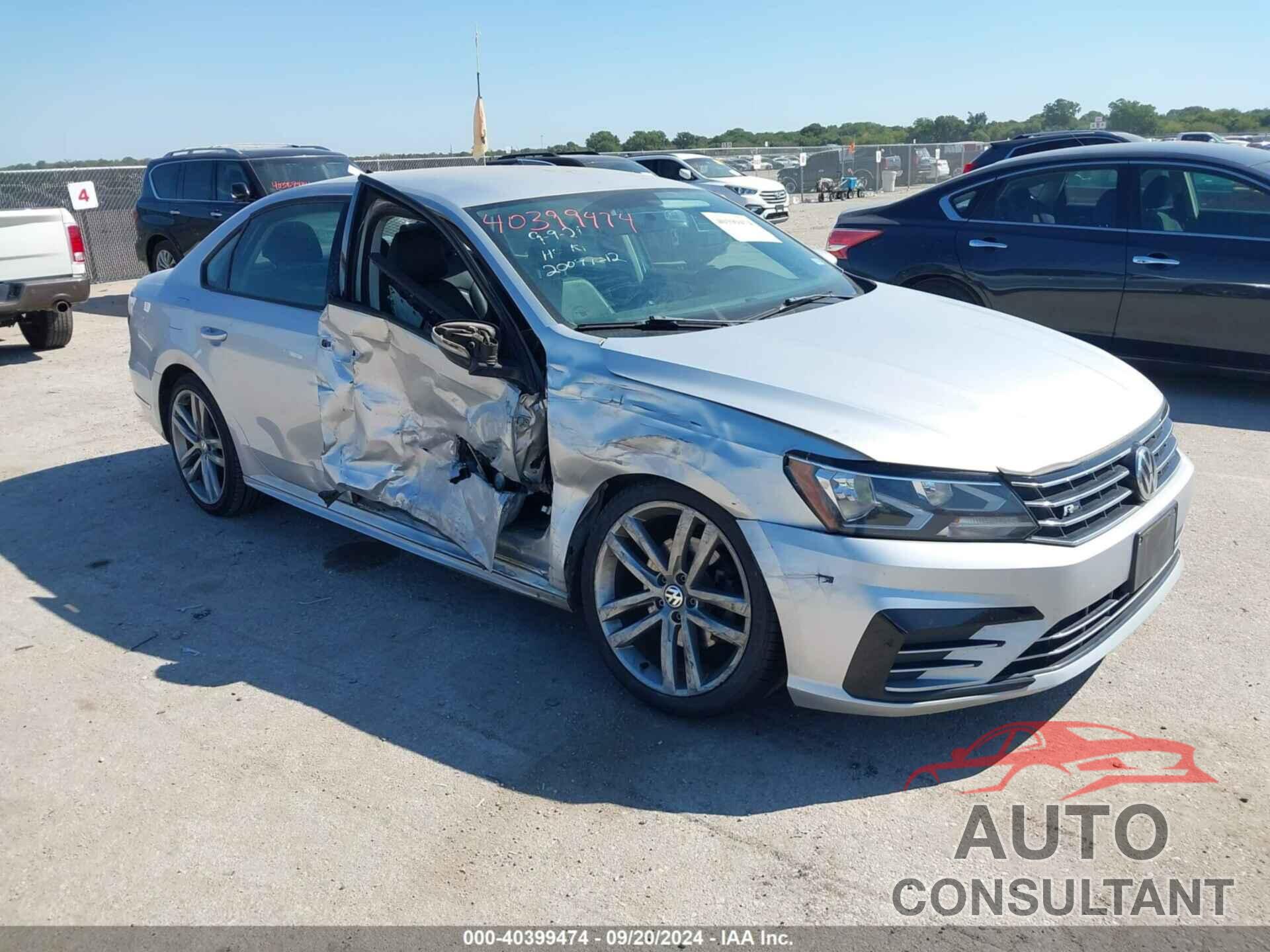 VOLKSWAGEN PASSAT 2018 - 1VWAA7A34JC027461