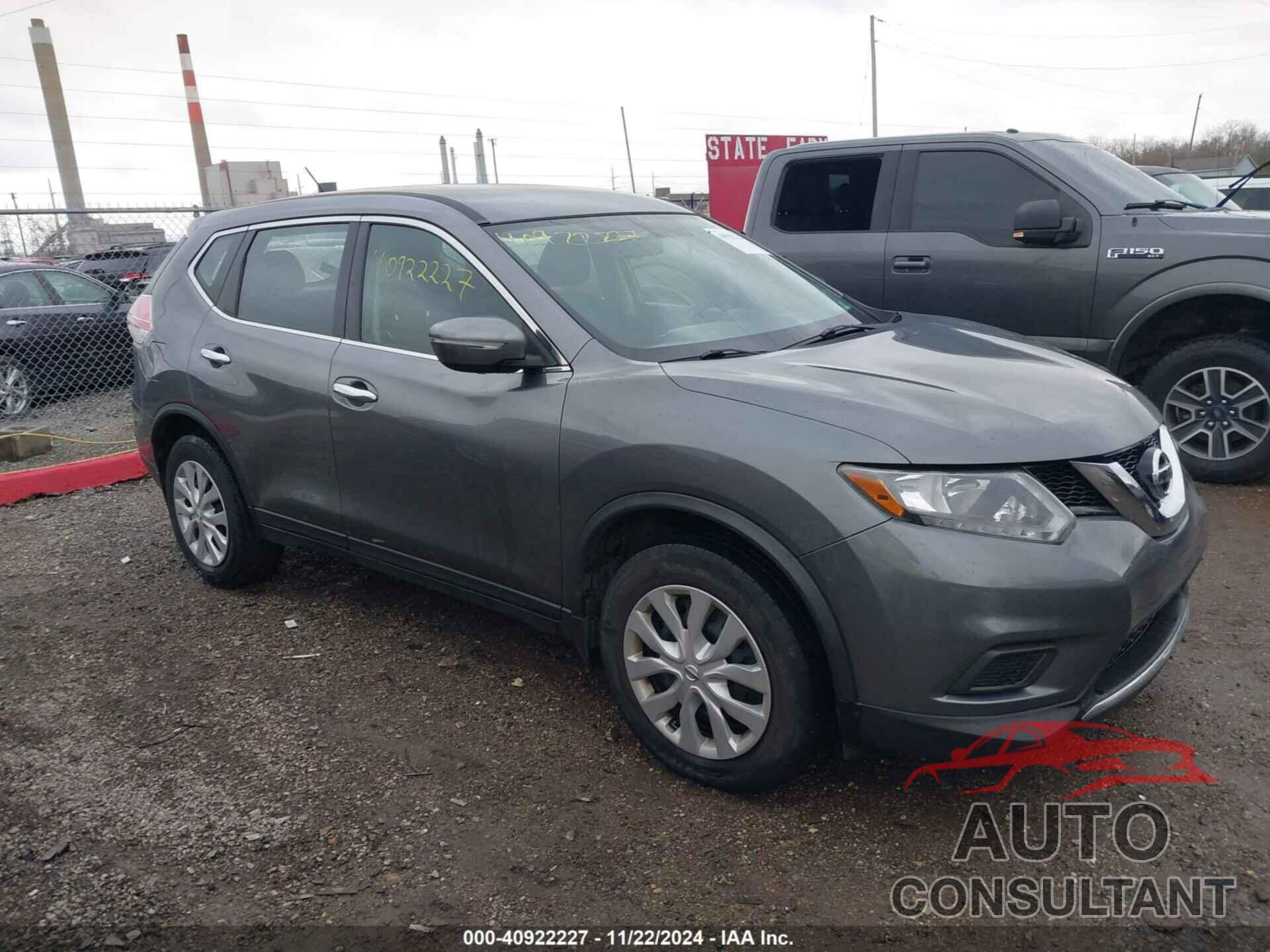 NISSAN ROGUE 2015 - KNMAT2MV4FP515631