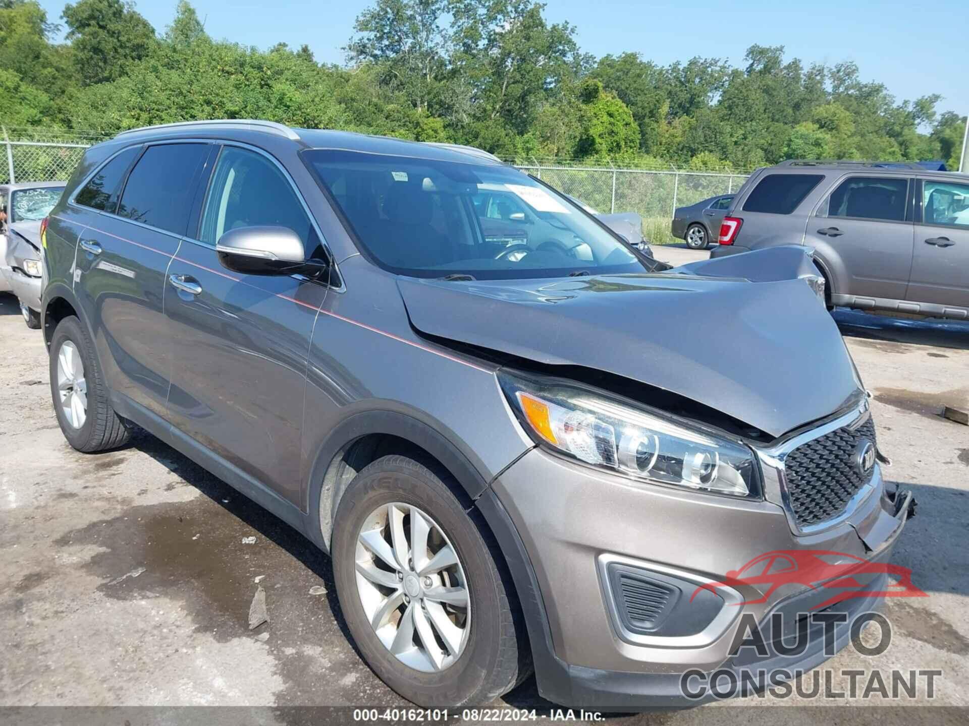 KIA SORENTO 2017 - 5XYPG4A32HG264675