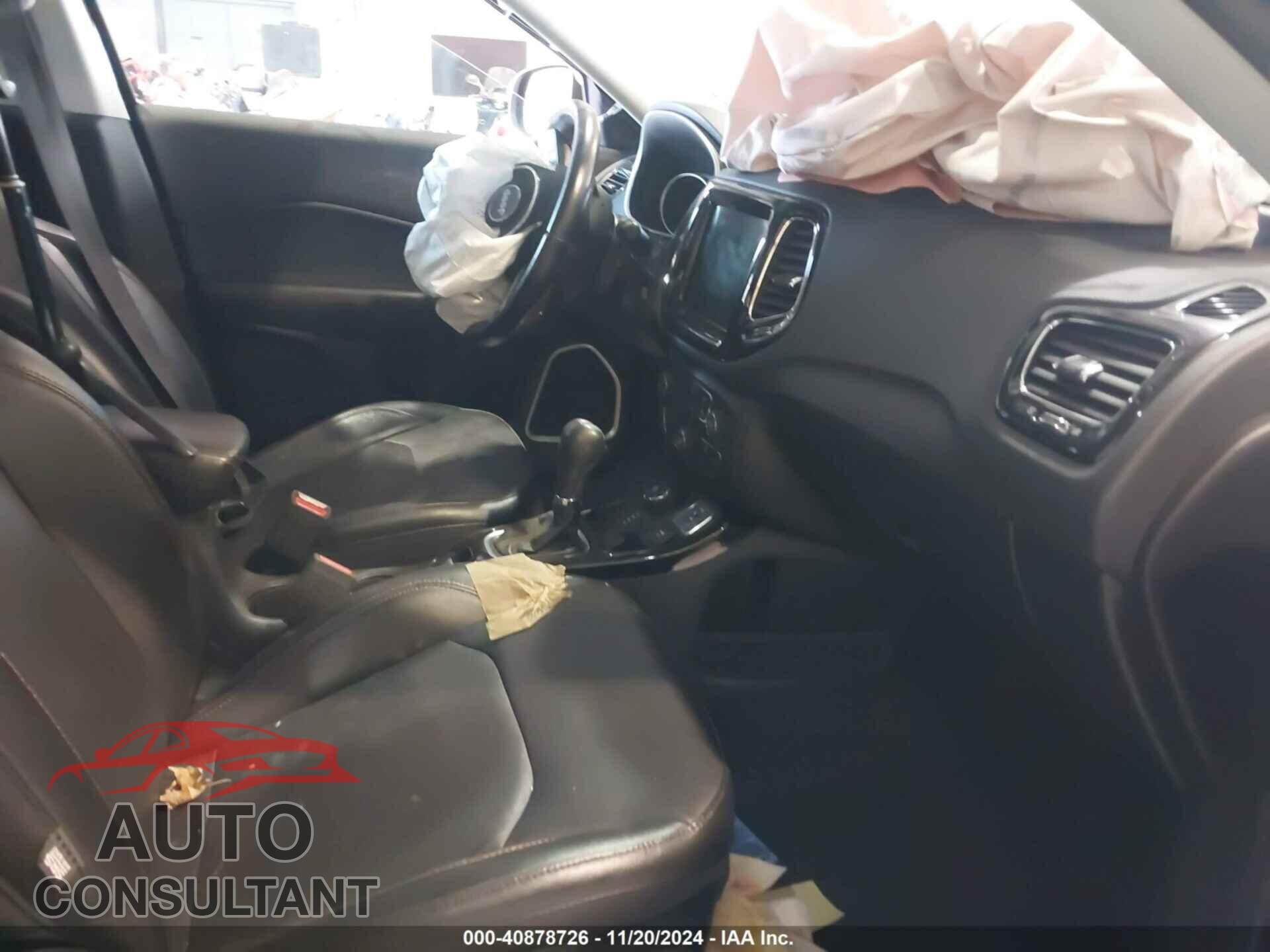 JEEP COMPASS 2020 - 3C4NJDCB5LT235556