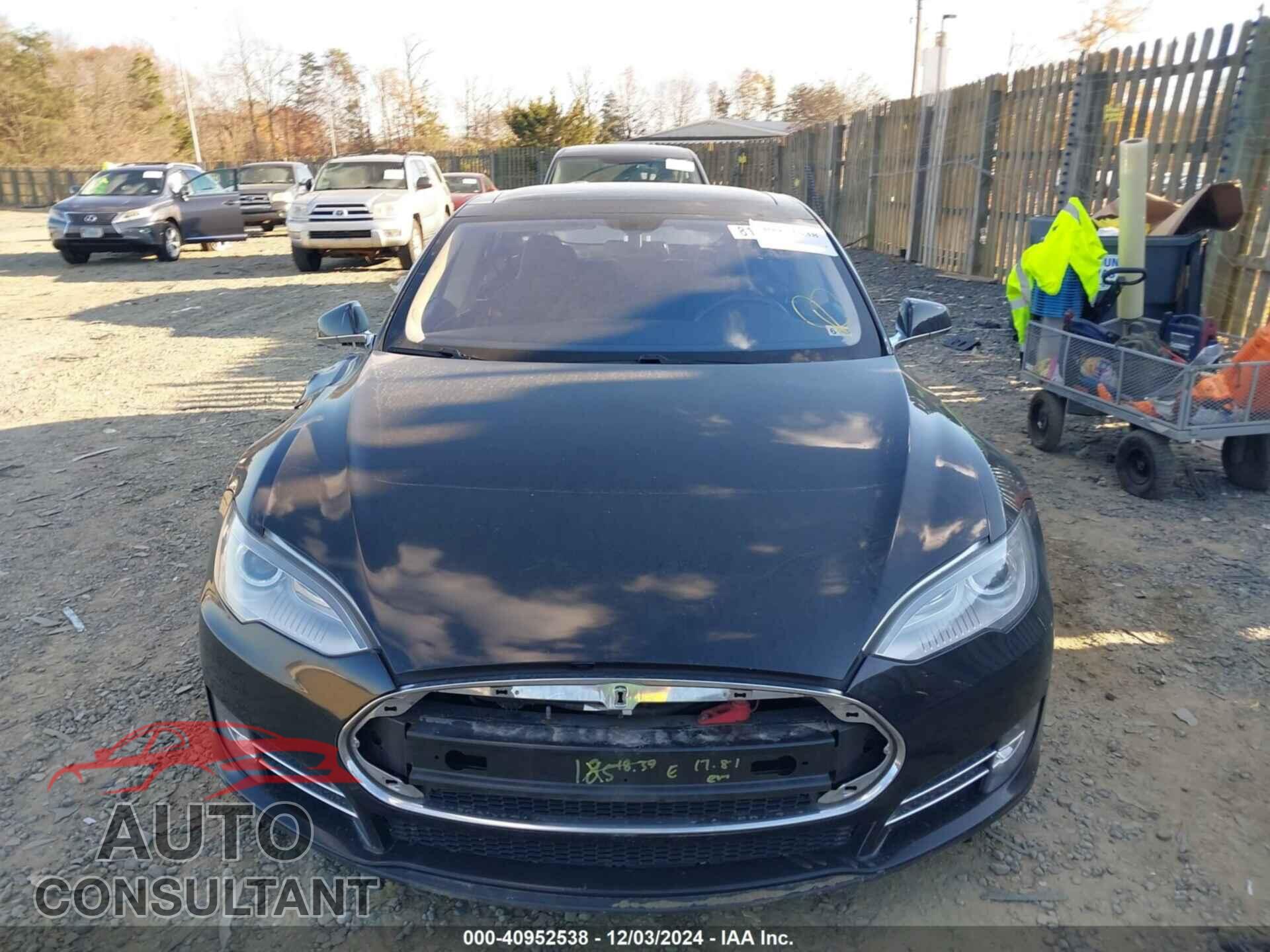 TESLA MODEL S 2013 - 5YJSA1DP4DFP07404