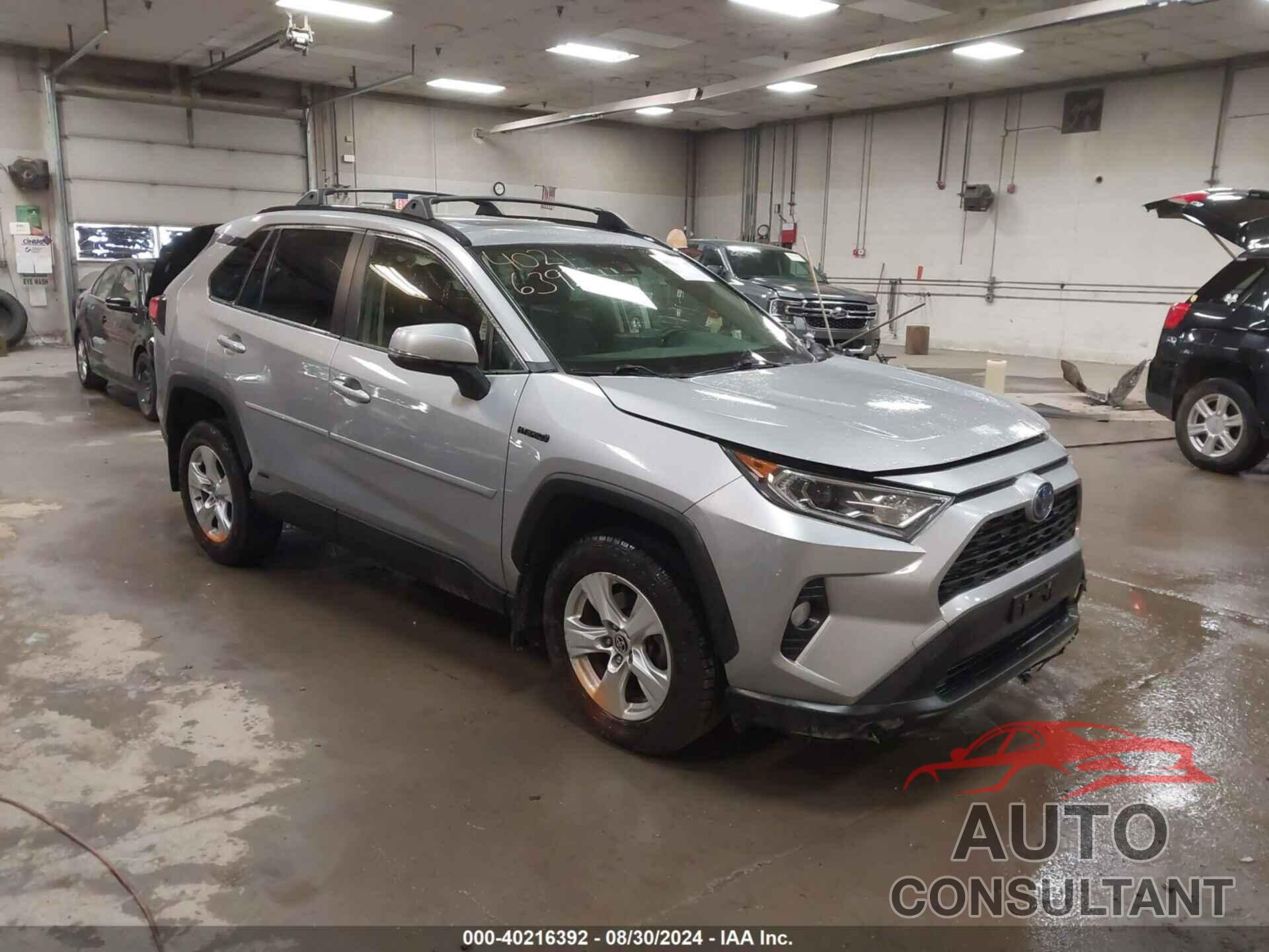 TOYOTA RAV4 2021 - JTMRWRFV1MD134673