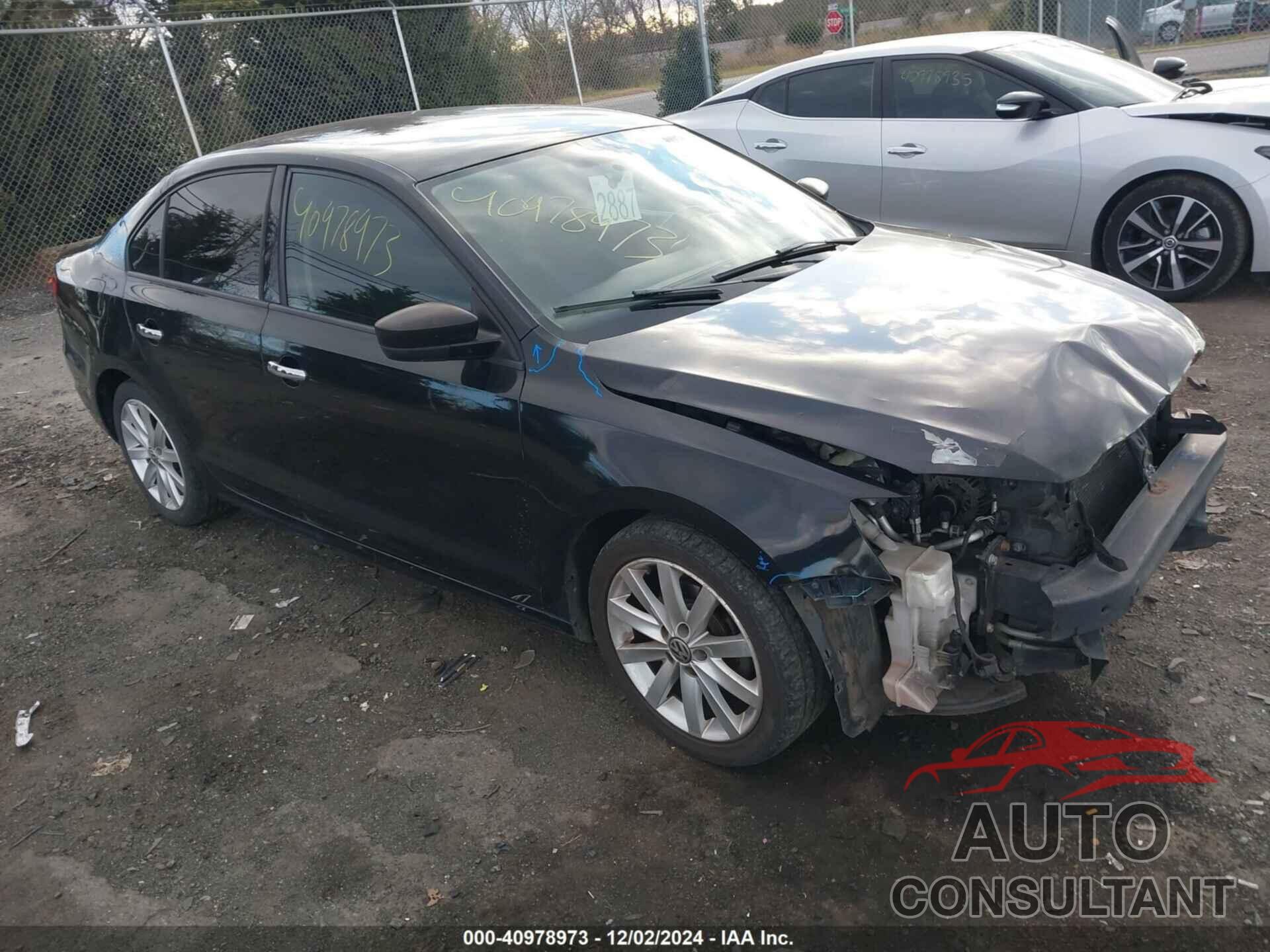 VOLKSWAGEN JETTA 2013 - 3VW2K7AJ6DM228006