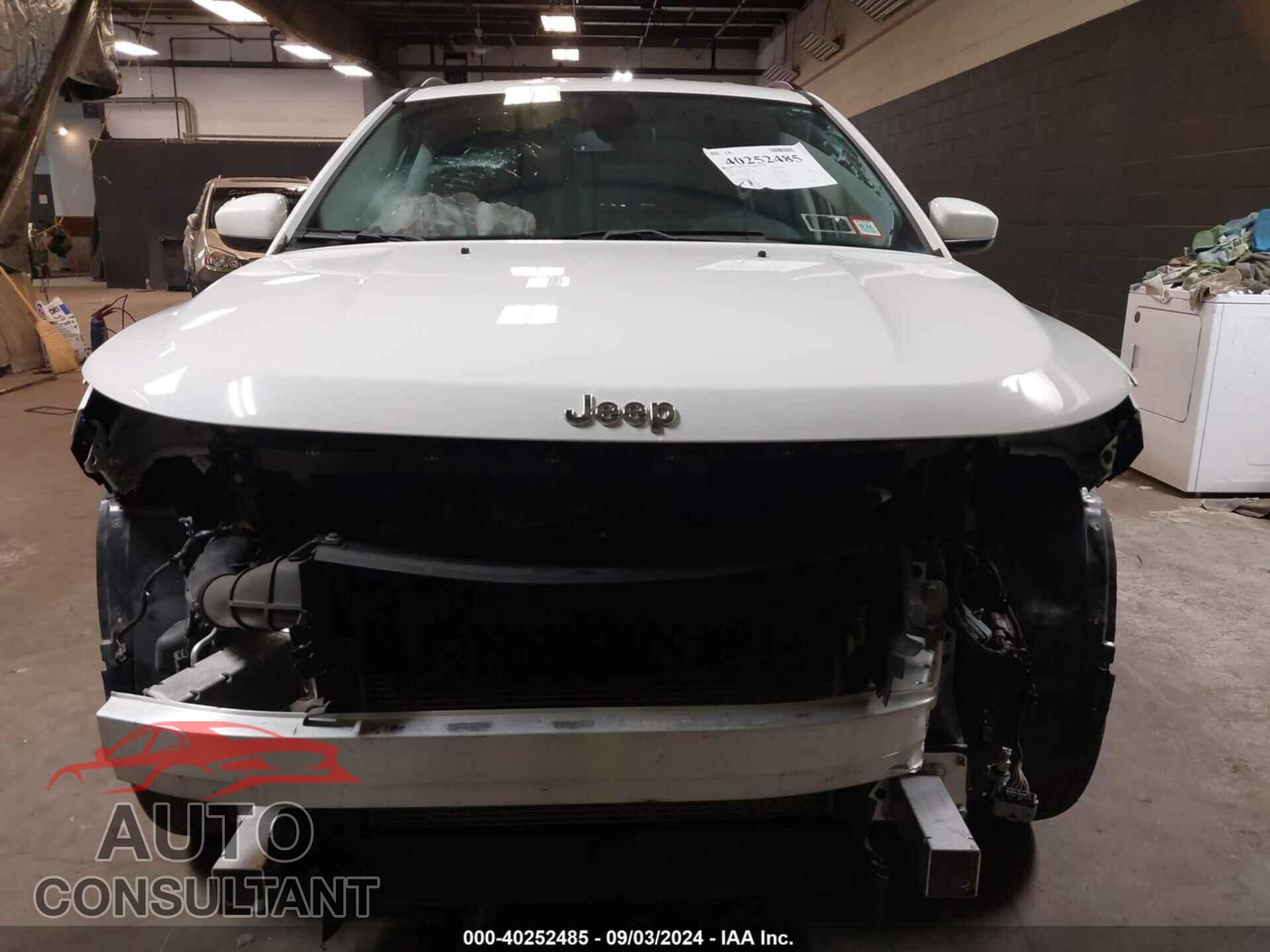 JEEP COMPASS 2020 - 3C4NJDBB4LT138656