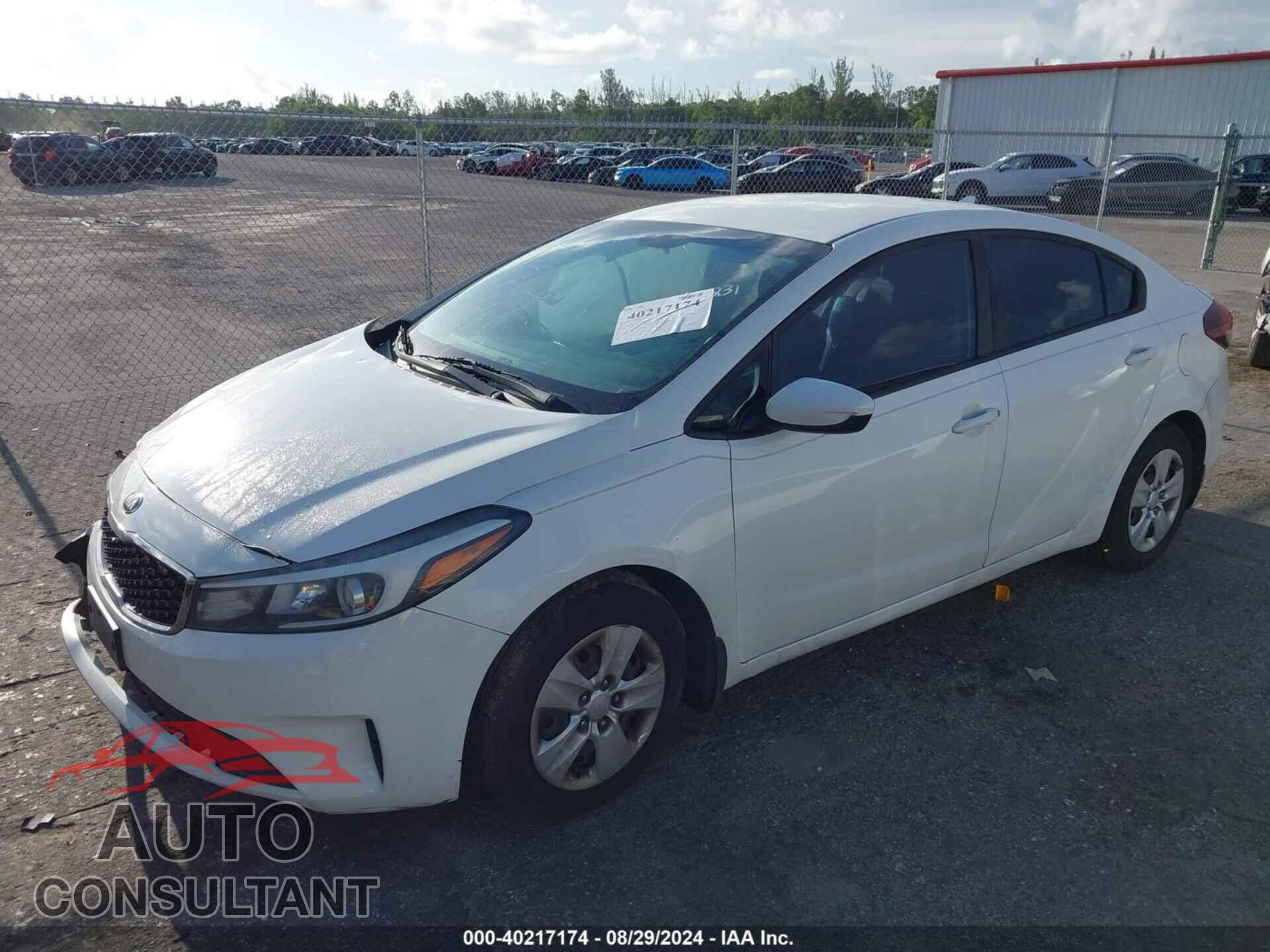 KIA FORTE 2017 - 3KPFK4A73HE033231