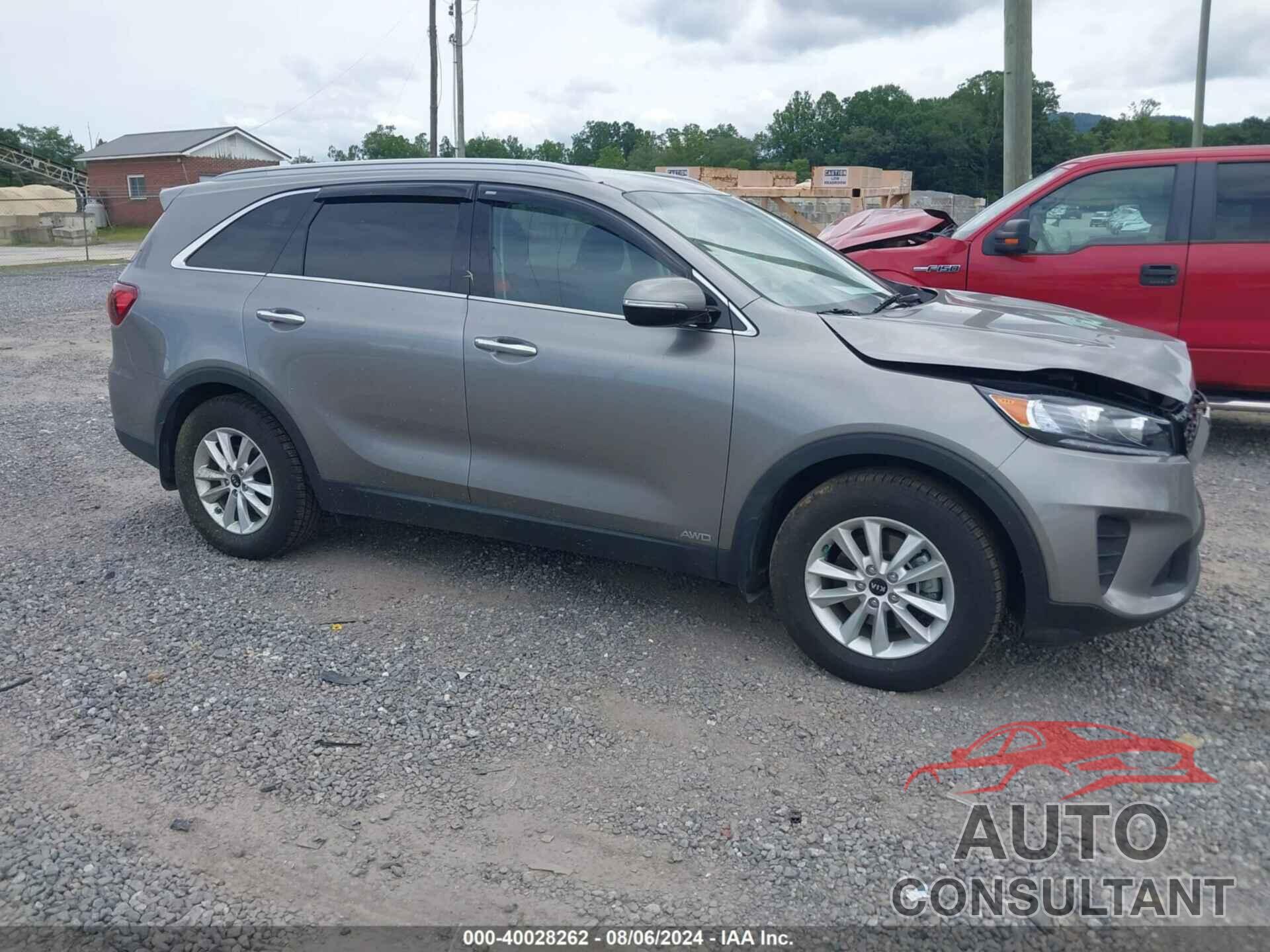 KIA SORENTO 2019 - 5XYPGDA52KG503215