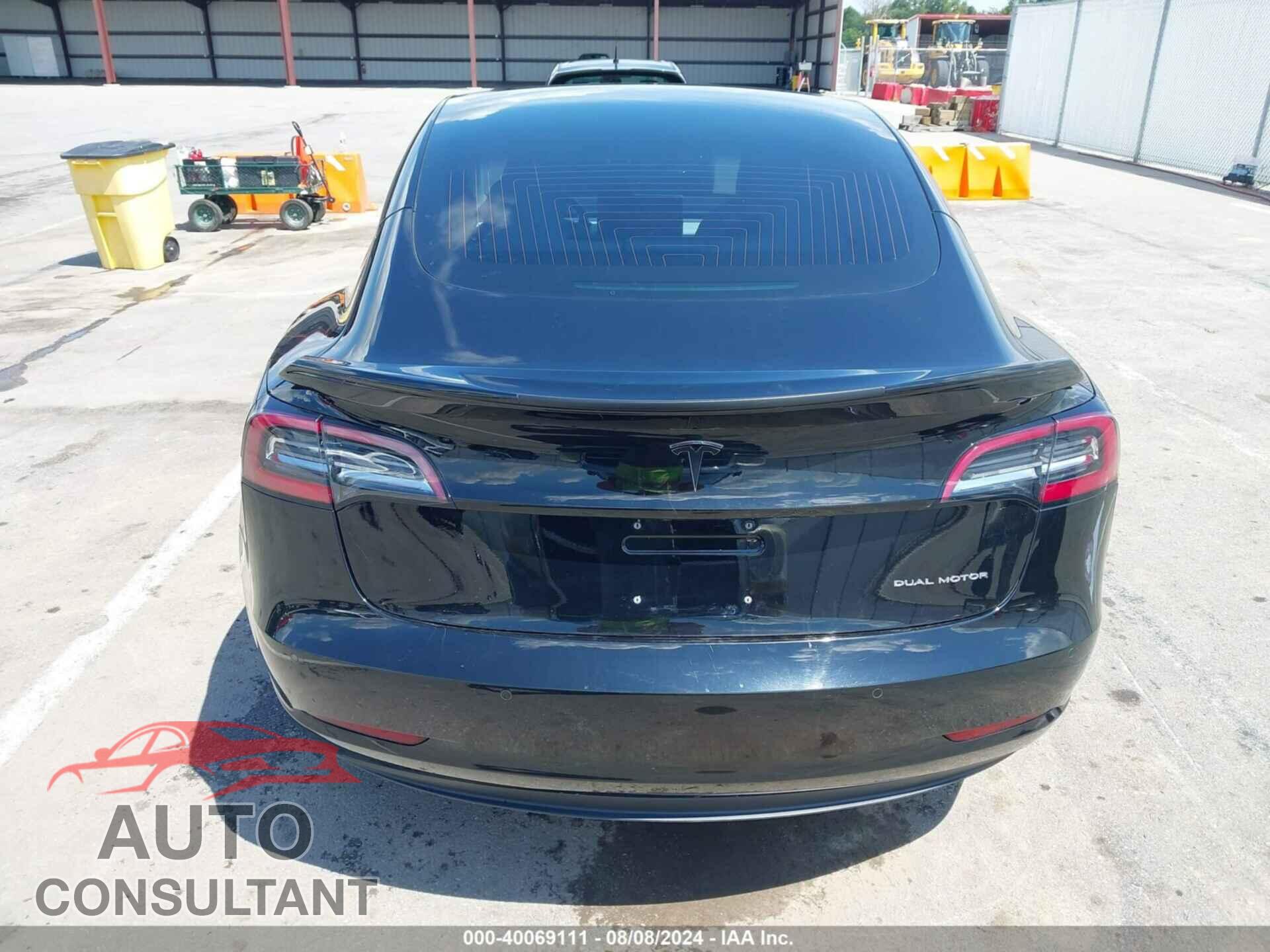 TESLA MODEL 3 2018 - 5YJ3E1EB6JF112867