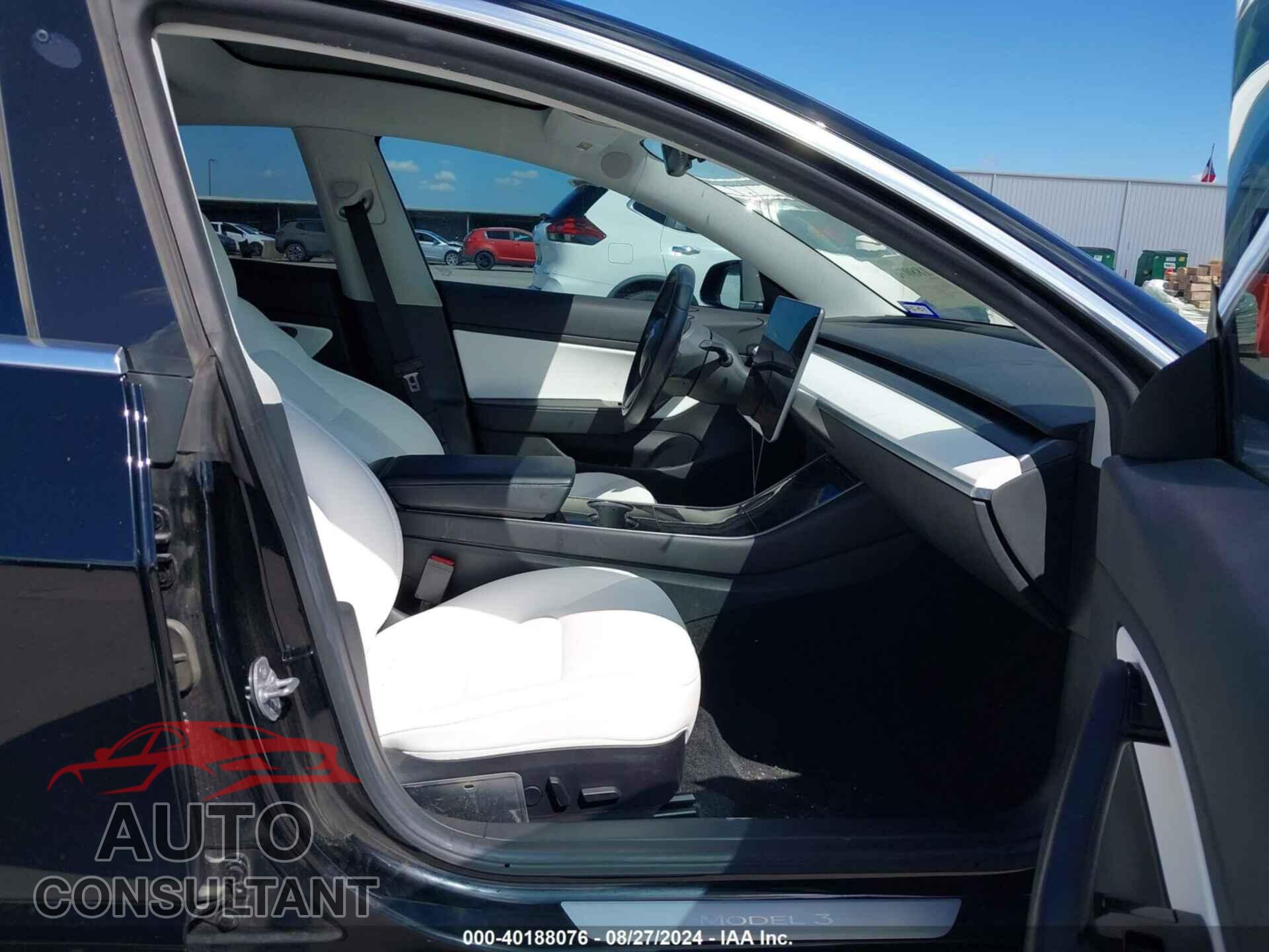 TESLA MODEL 3 2019 - 5YJ3E1EB8KF391451