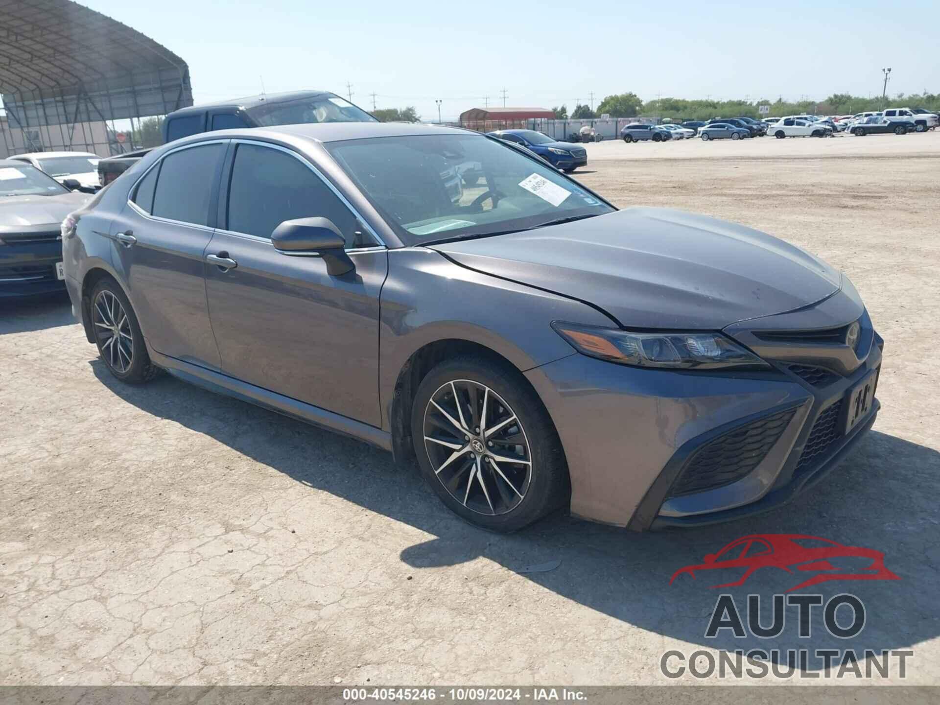 TOYOTA CAMRY 2023 - 4T1G11AK5PU756603