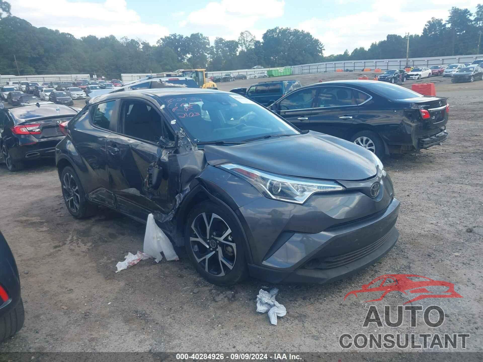 TOYOTA C-HR 2018 - NMTKHMBX8JR022103