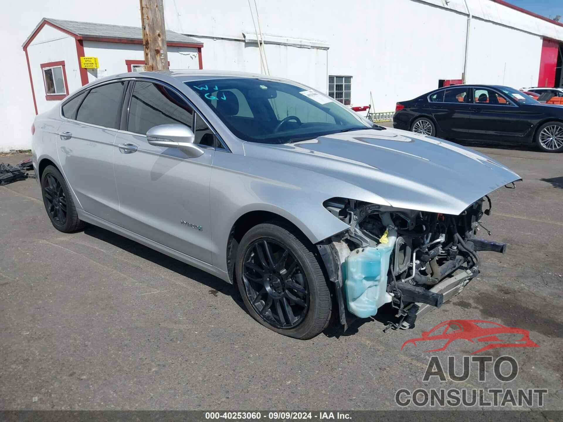 FORD FUSION HYBRID 2018 - 3FA6P0RU7JR177597