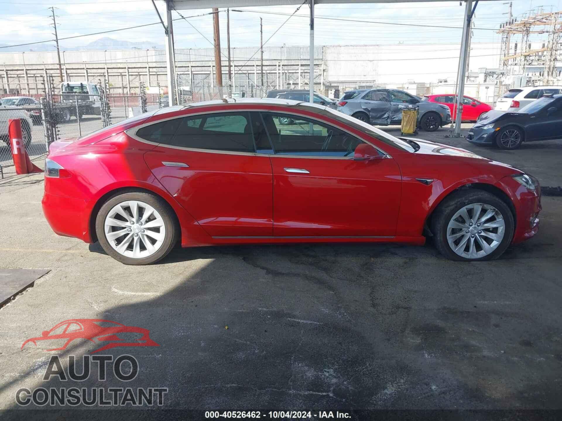 TESLA MODEL S 2017 - 5YJSA1E29HF215217