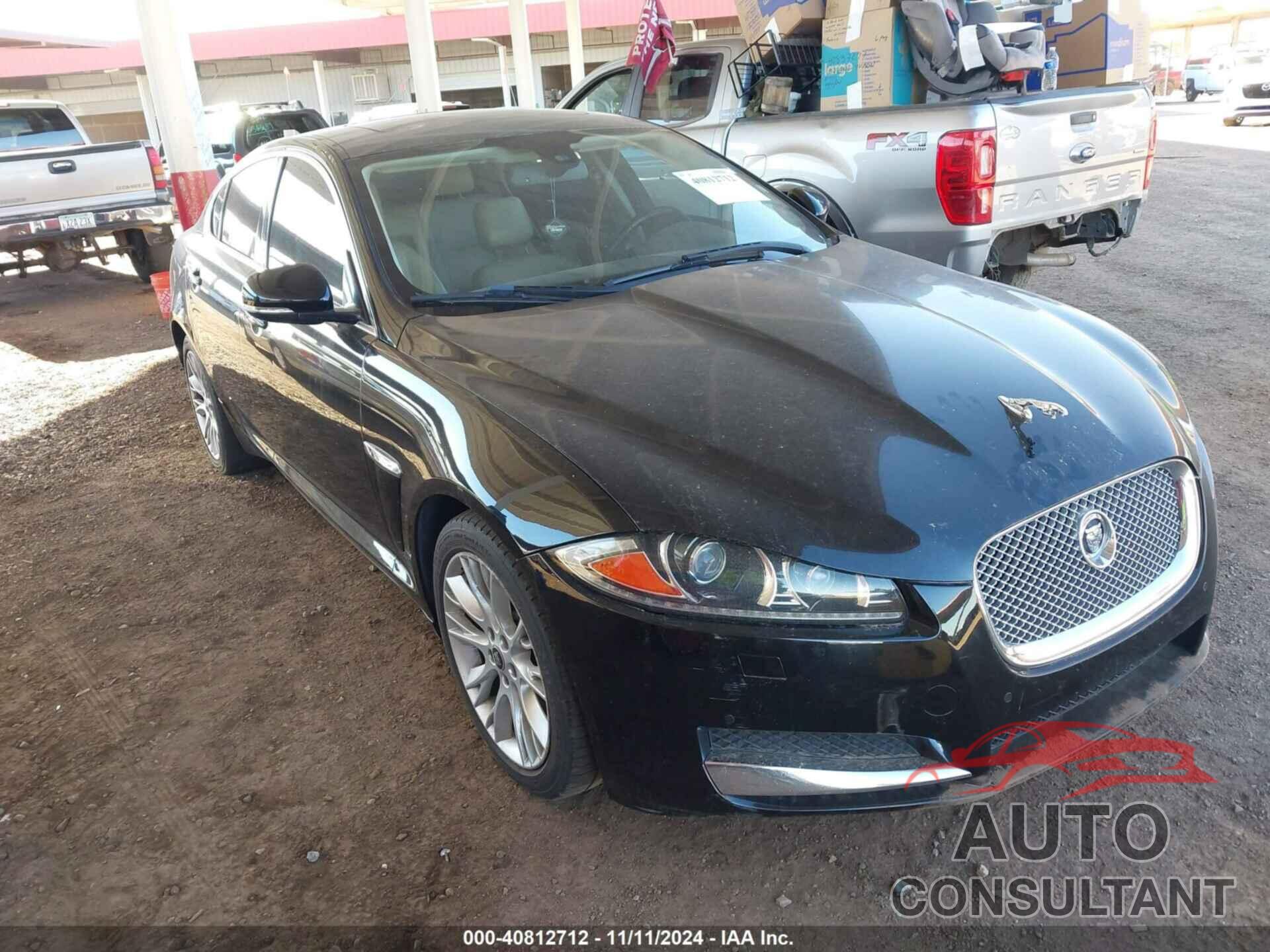 JAGUAR XF 2013 - SAJWA0E74D8S91480