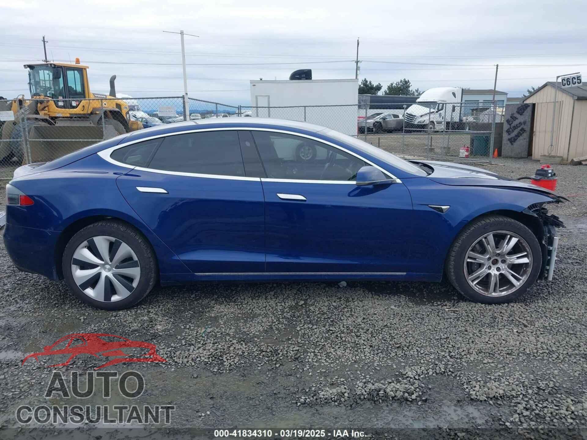 TESLA MODEL S 2017 - 5YJSA1E25HF184502
