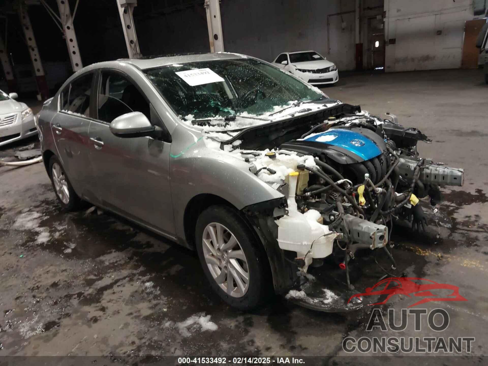 MAZDA MAZDA3 2012 - JM1BL1V84C1608638