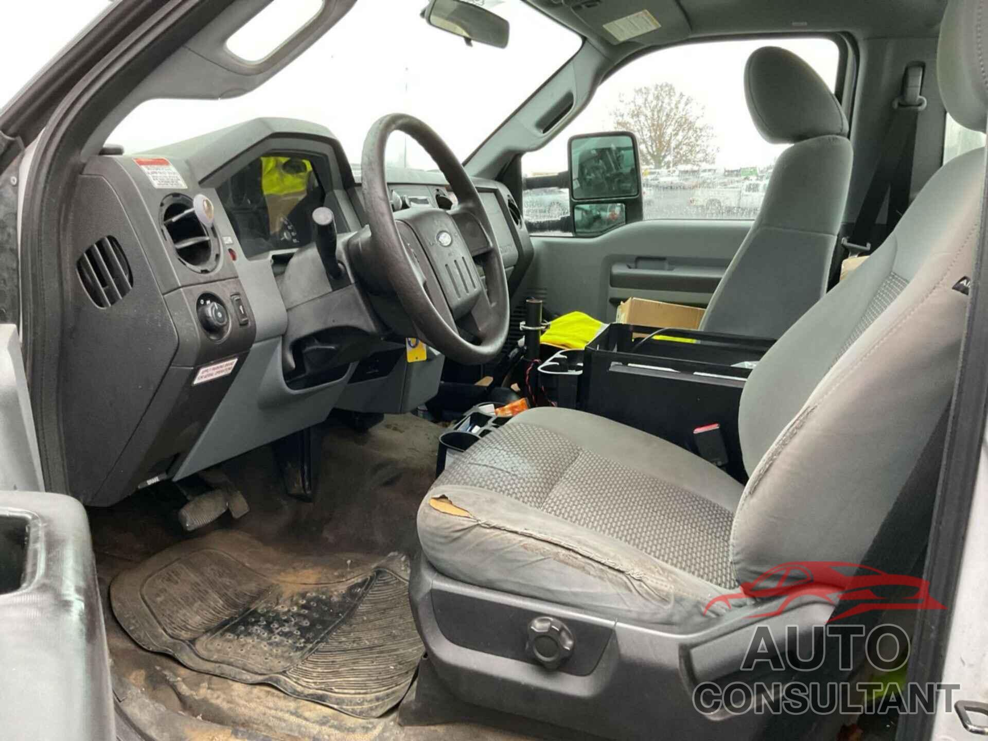 FORD F-450 CHASSIS 2015 - 1FDUF4GY1FEA76210
