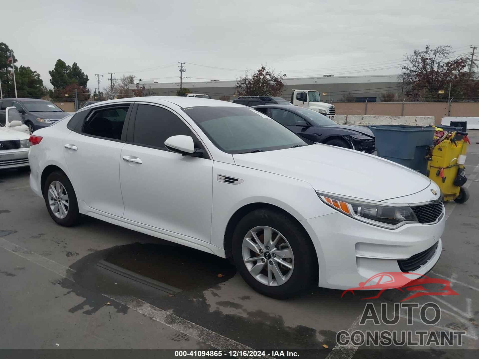 KIA OPTIMA 2017 - 5XXGT4L36HG145539