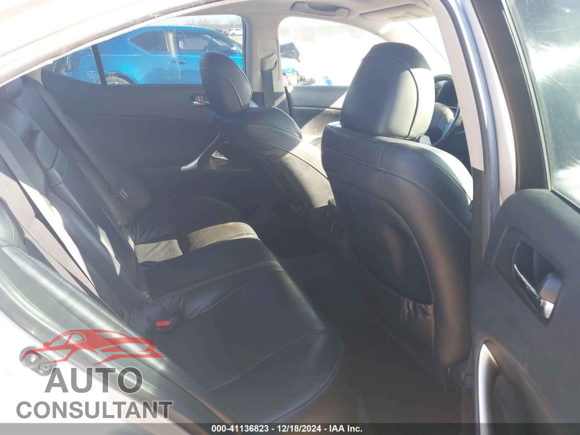 LEXUS IS 350 2009 - JTHBE262795022185