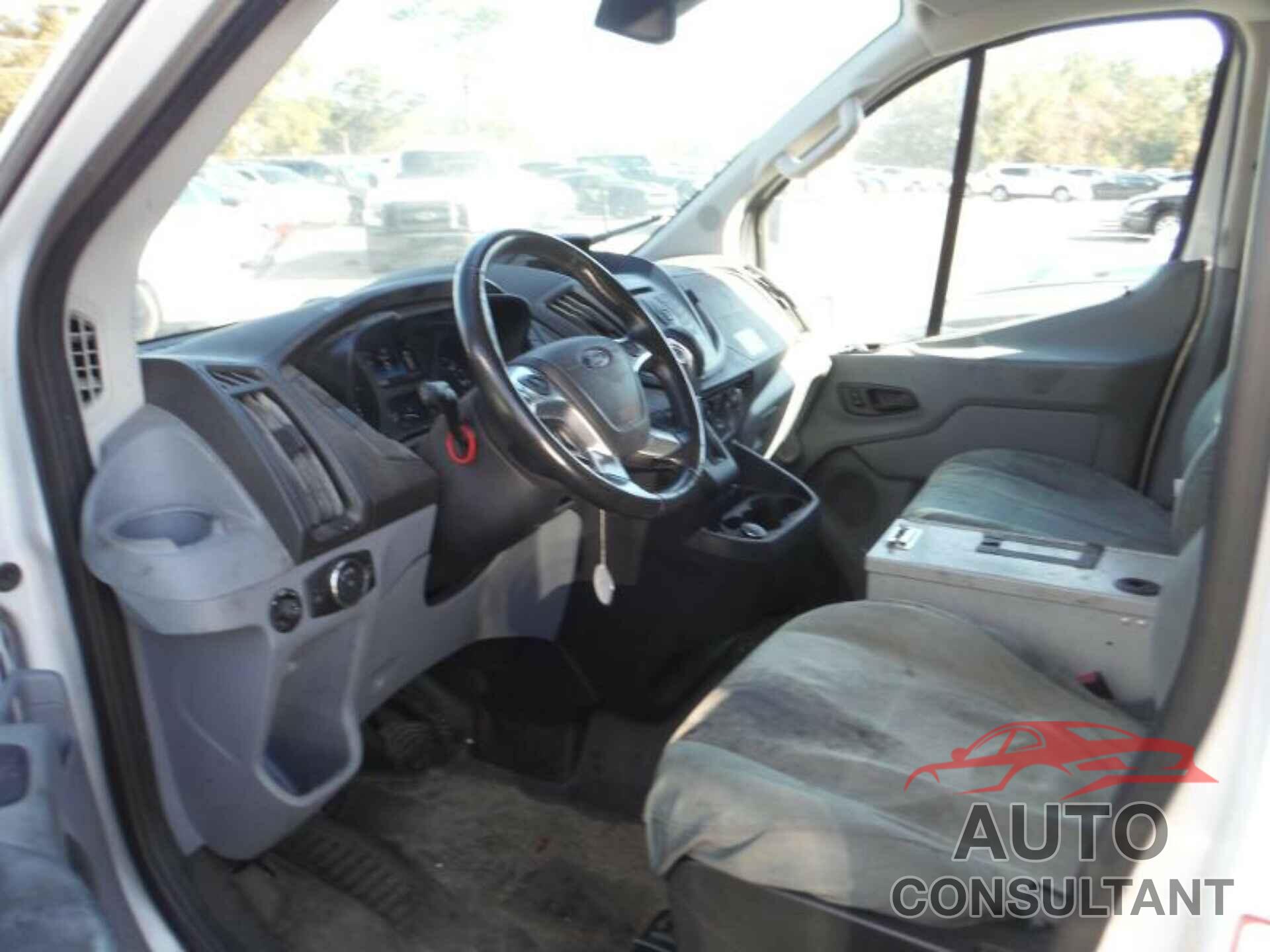 FORD TRANSIT-150 2019 - 1FTYE1YM3KKA80306