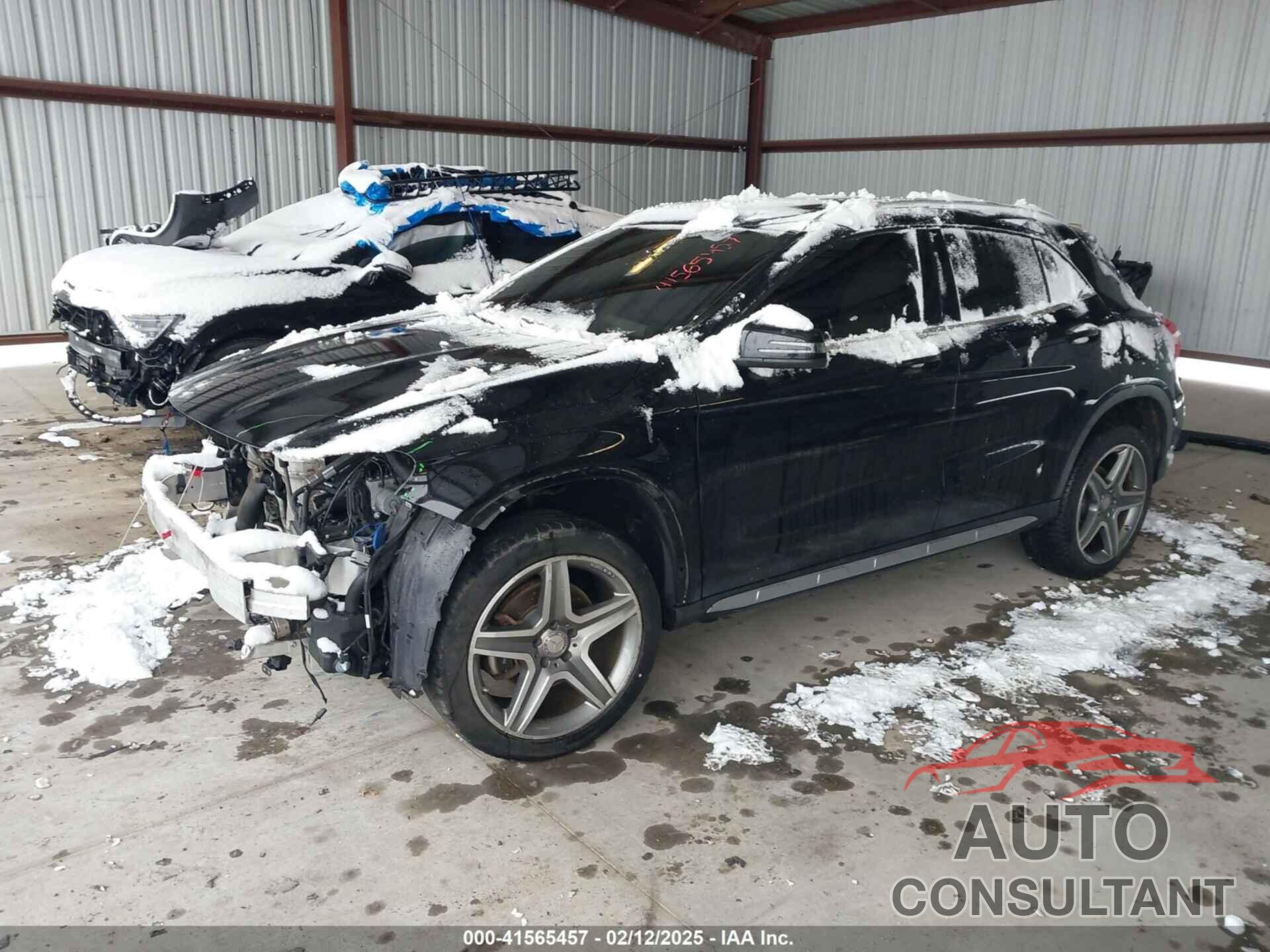 MERCEDES-BENZ GLA 250 2015 - WDCTG4GB4FJ083405