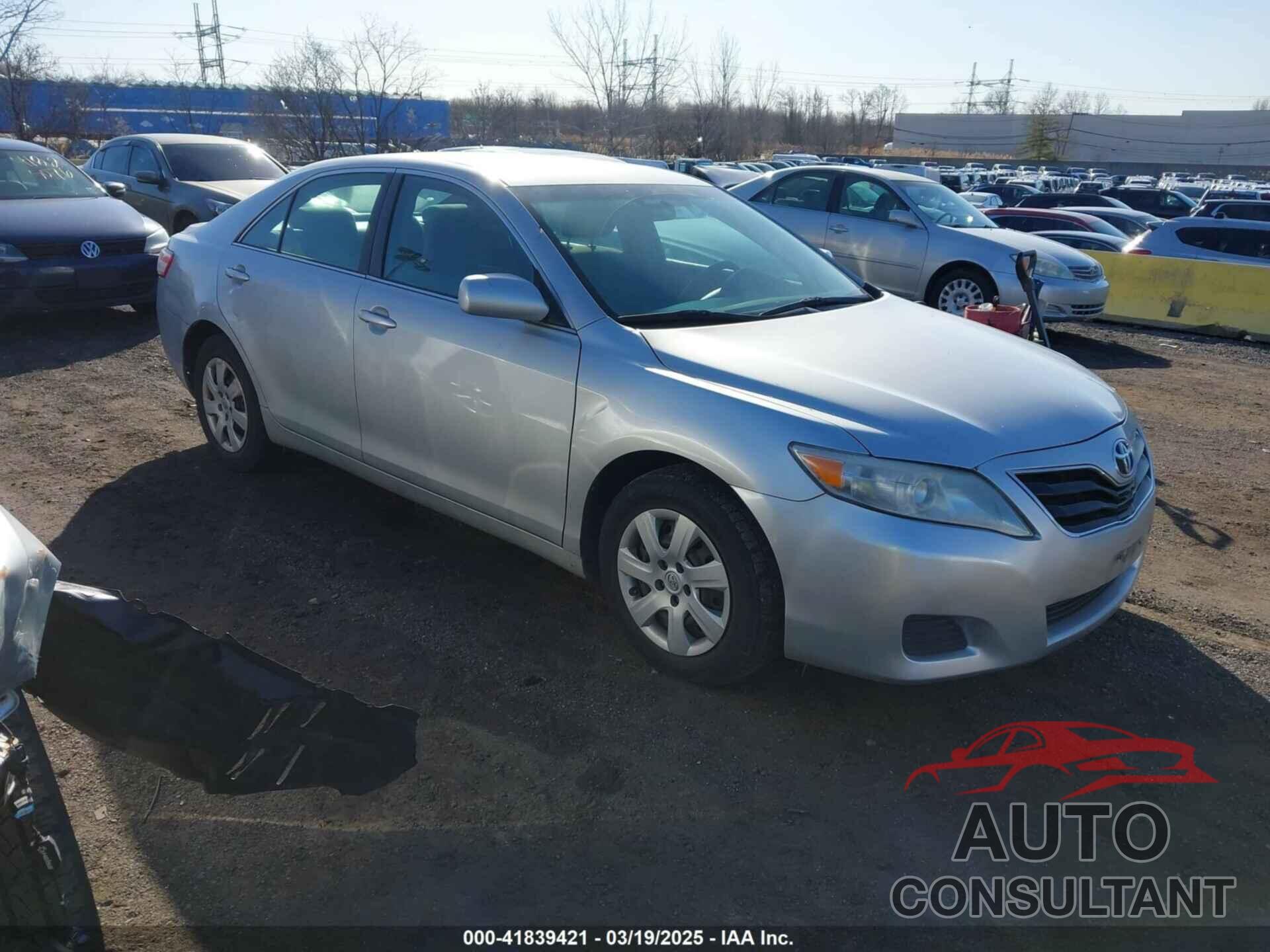 TOYOTA CAMRY 2011 - 4T1BF3EK9BU210879