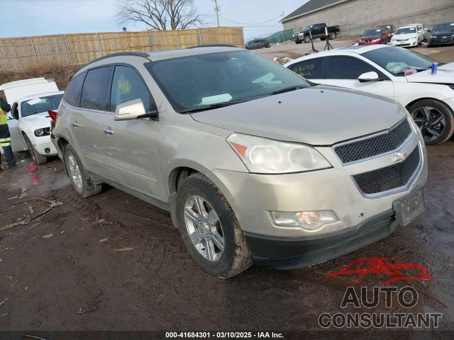 CHEVROLET TRAVERSE 2011 - 1GNKVJED5BJ399309