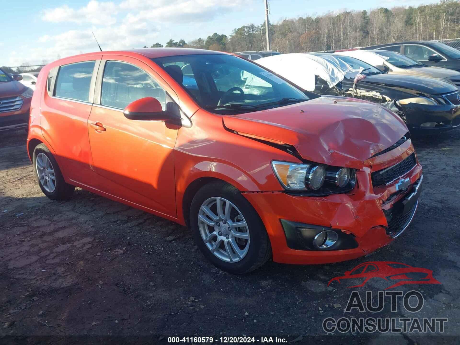 CHEVROLET SONIC 2012 - 1G1JC6SH3C4217923