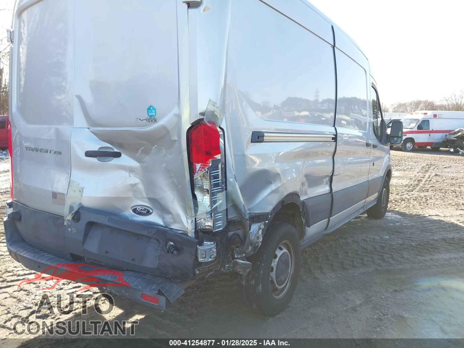 FORD TRANSIT-250 2017 - 1FTYR2CM4HKA16625