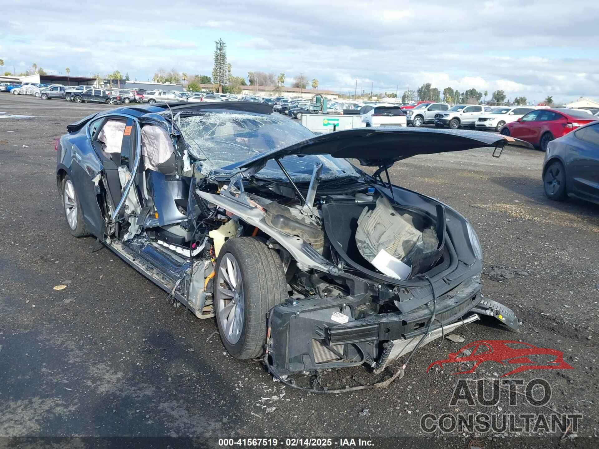 TESLA MODEL S 2016 - 5YJSA1E28GF132795