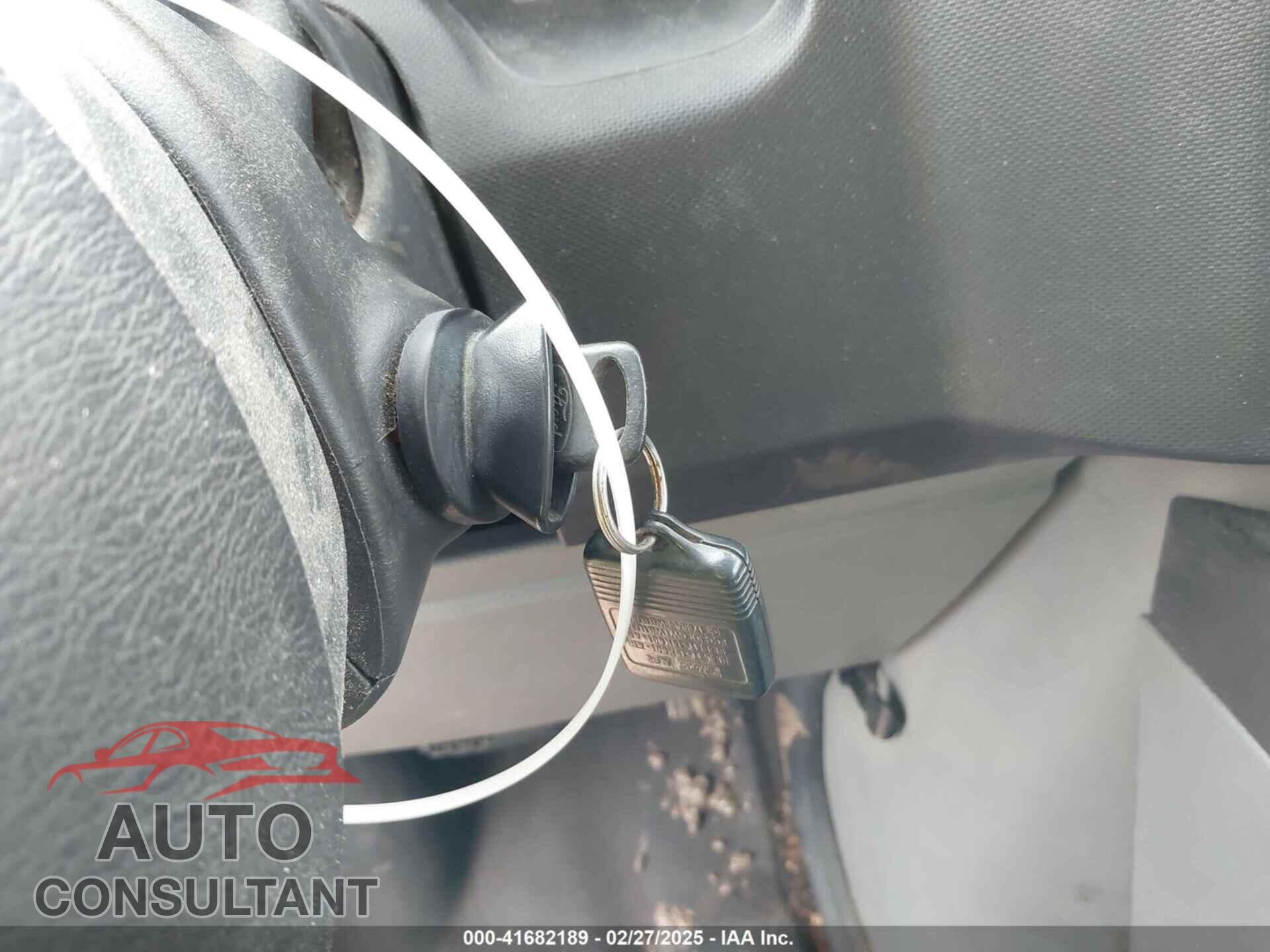 FORD E-150 2013 - 1FTNE1EW8DDB01683