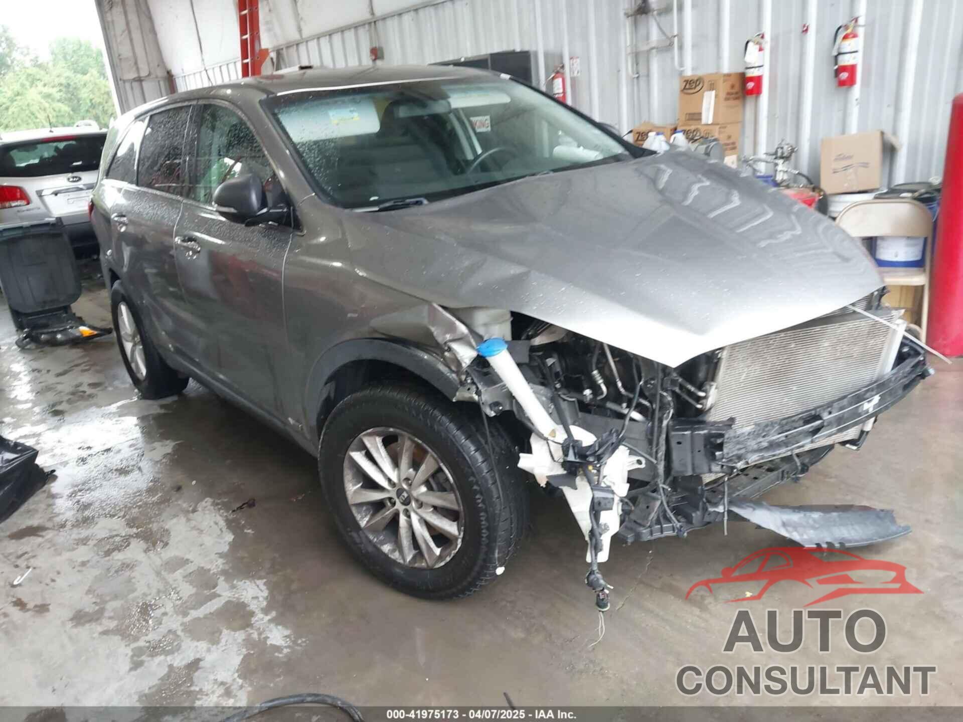 KIA SORENTO 2019 - 5XYPGDA57KG480997
