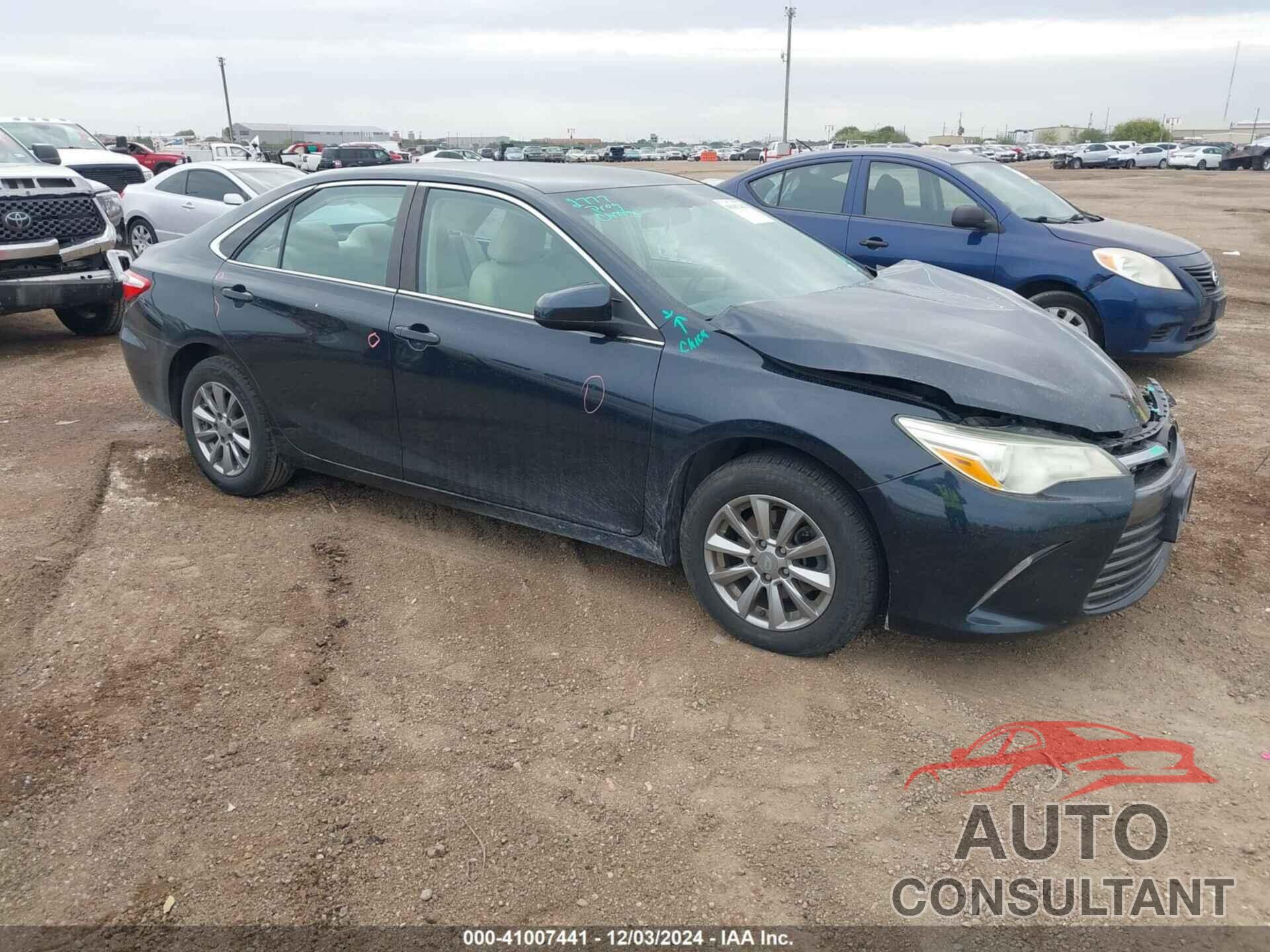 TOYOTA CAMRY 2015 - 4T4BF1FK1FR515615