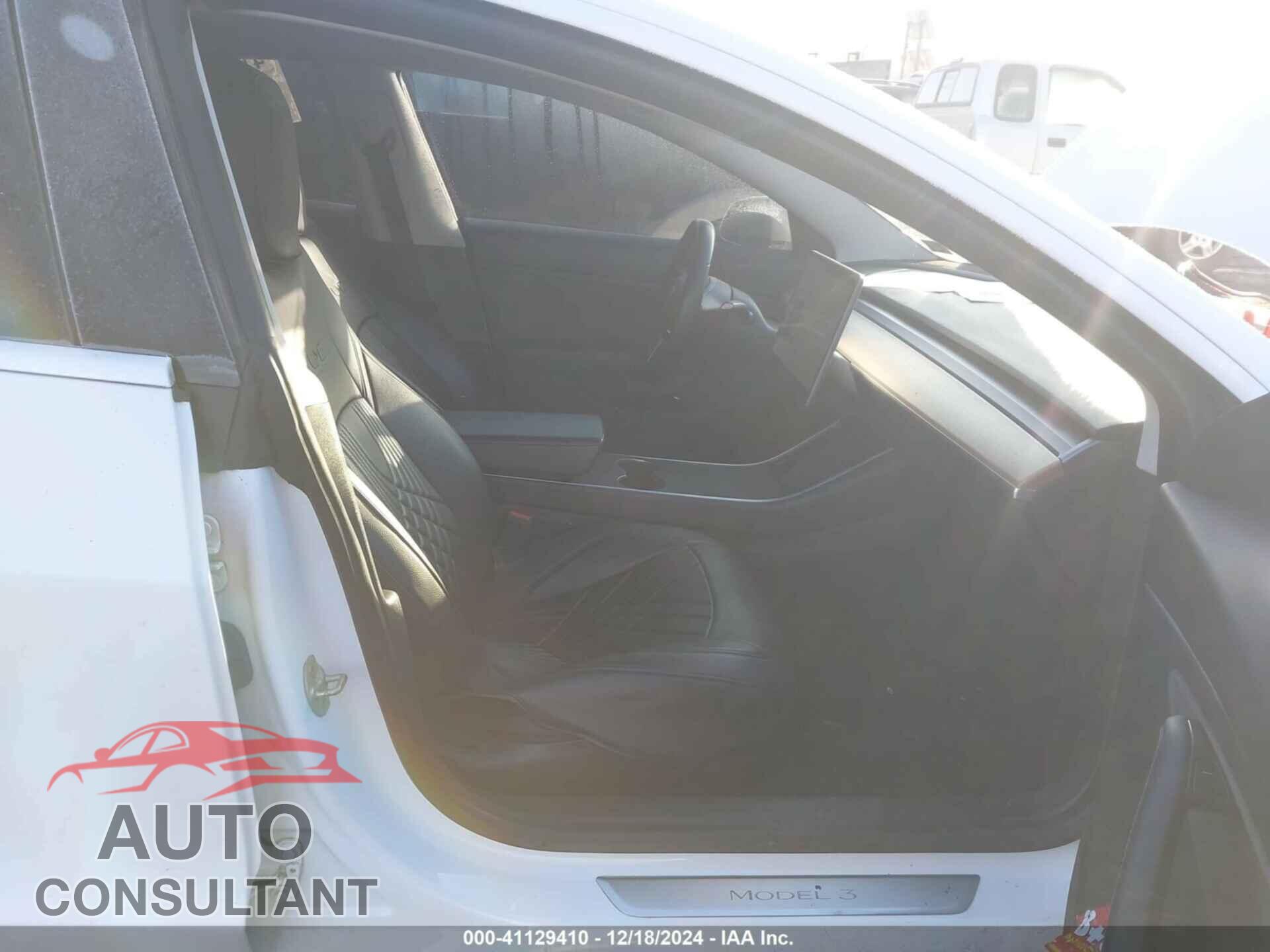 TESLA MODEL 3 2020 - 5YJ3E1EB2LF711686