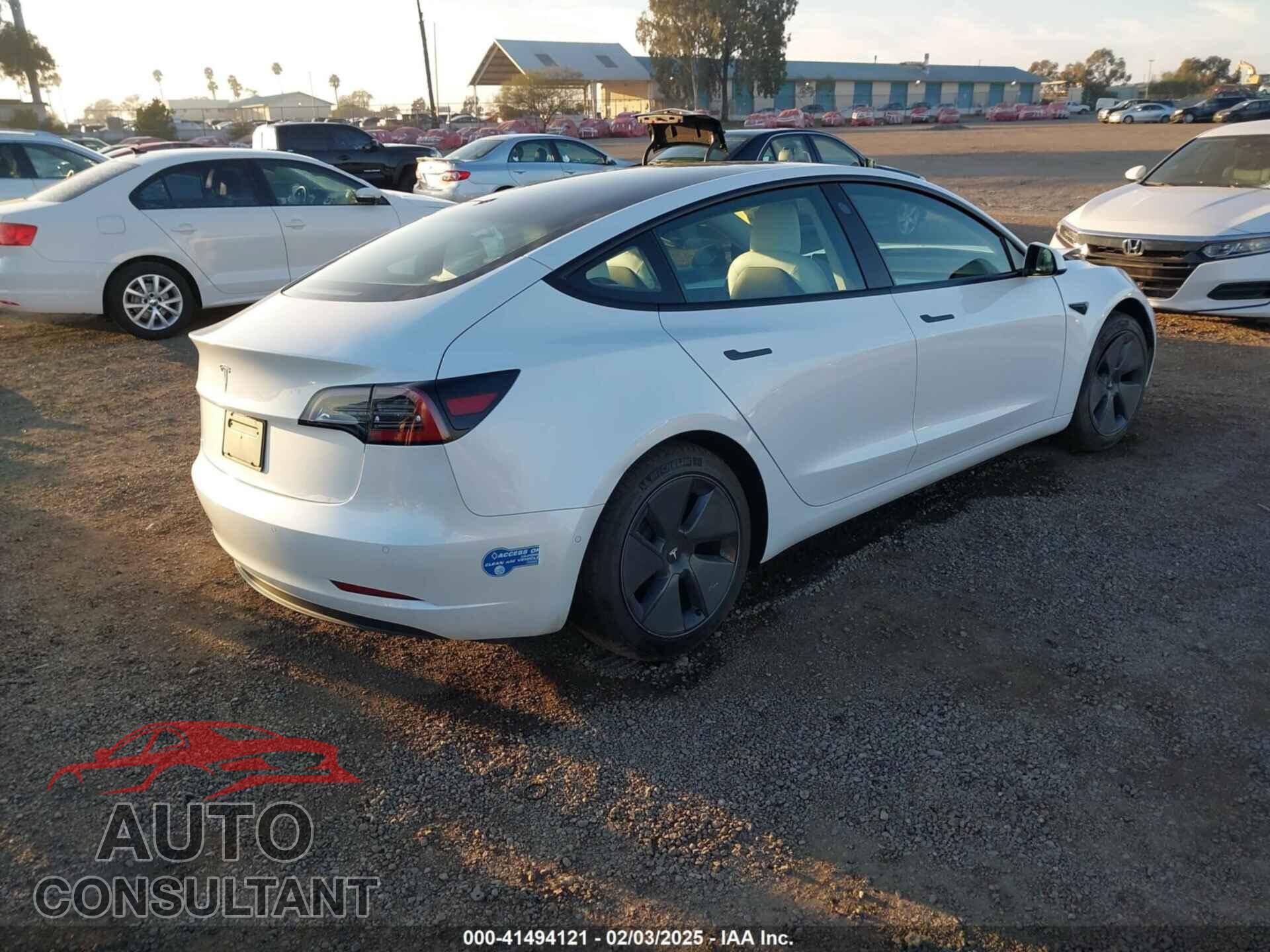 TESLA MODEL 3 2021 - 5YJ3E1EA9MF989882