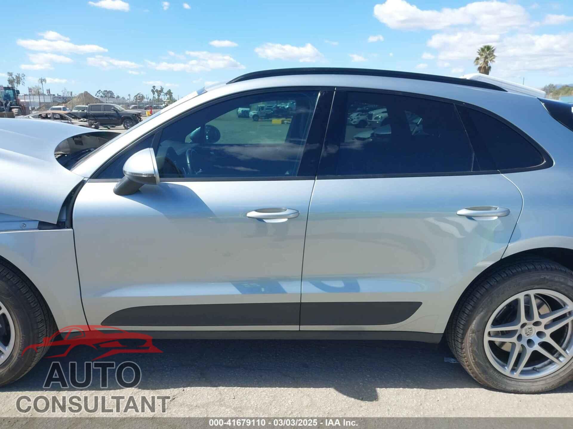 PORSCHE MACAN 2021 - WP1AA2A56MLB09041