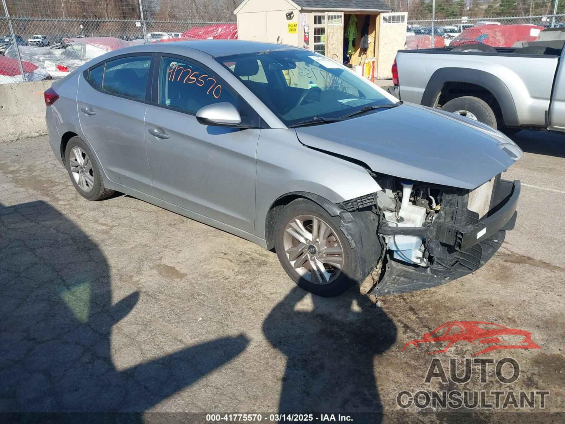 HYUNDAI ELANTRA 2020 - 5NPD84LF0LH565812