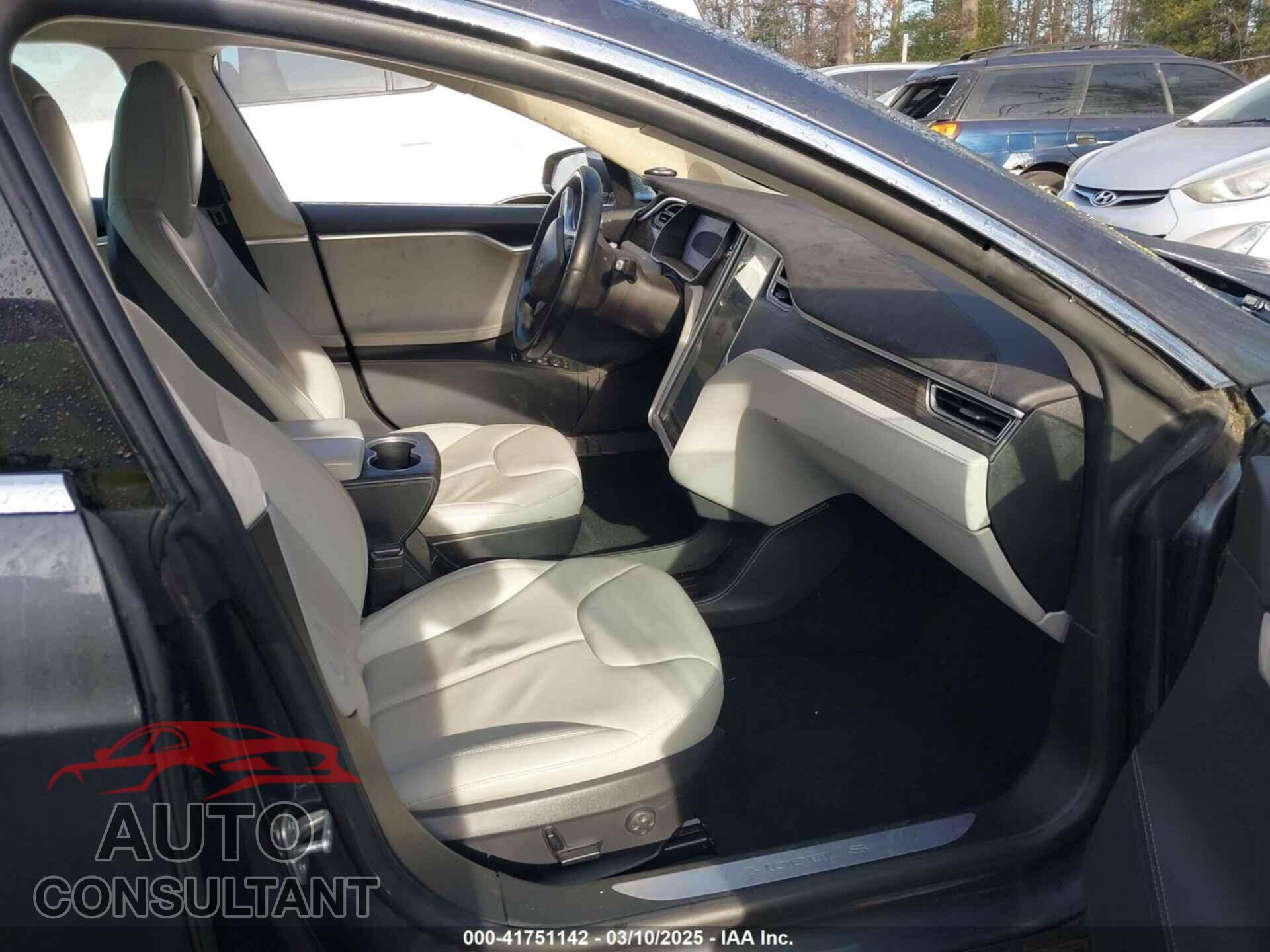 TESLA MODEL S 2015 - 5YJSA1H20FF086406