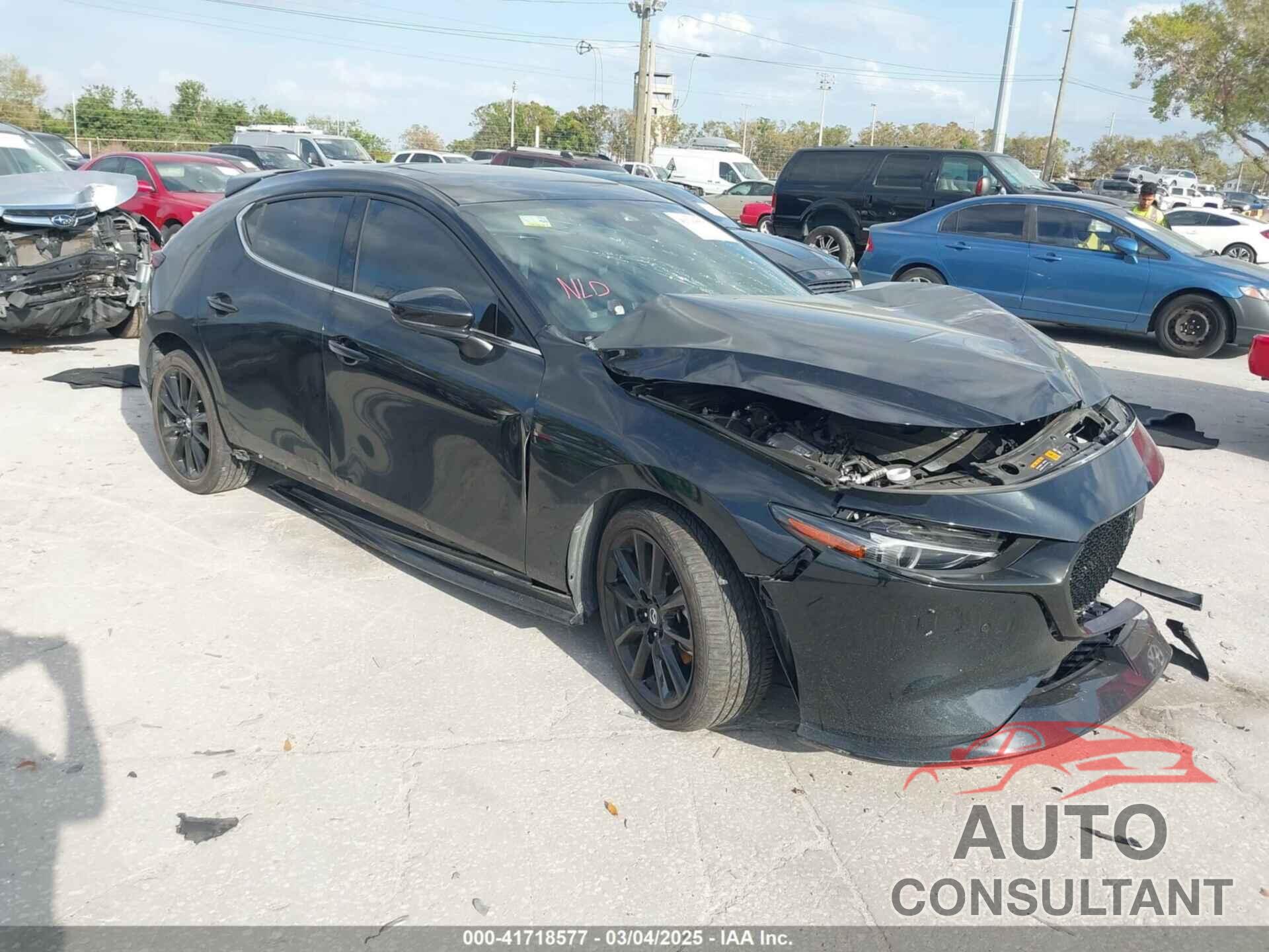 MAZDA MAZDA3 HATCHBACK 2023 - JM1BPBNY0P1615814