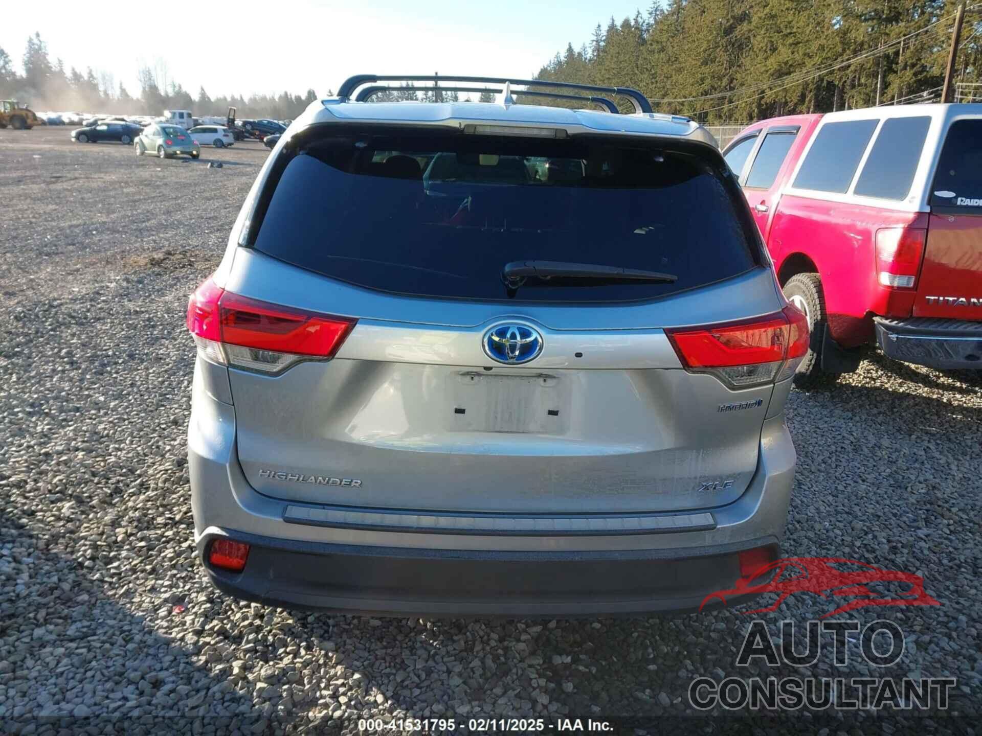 TOYOTA HIGHLANDER HYBRID 2017 - 5TDJGRFH6HS033398