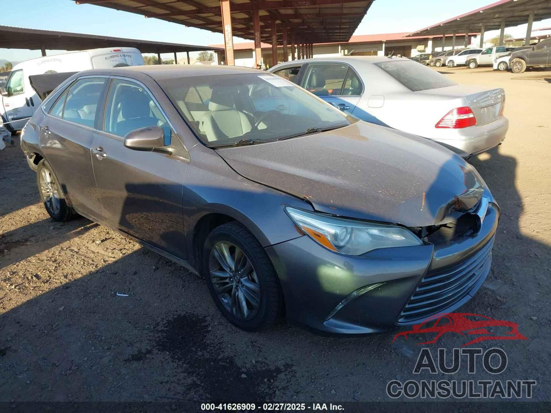 TOYOTA CAMRY 2016 - 4T4BF1FK3GR578913