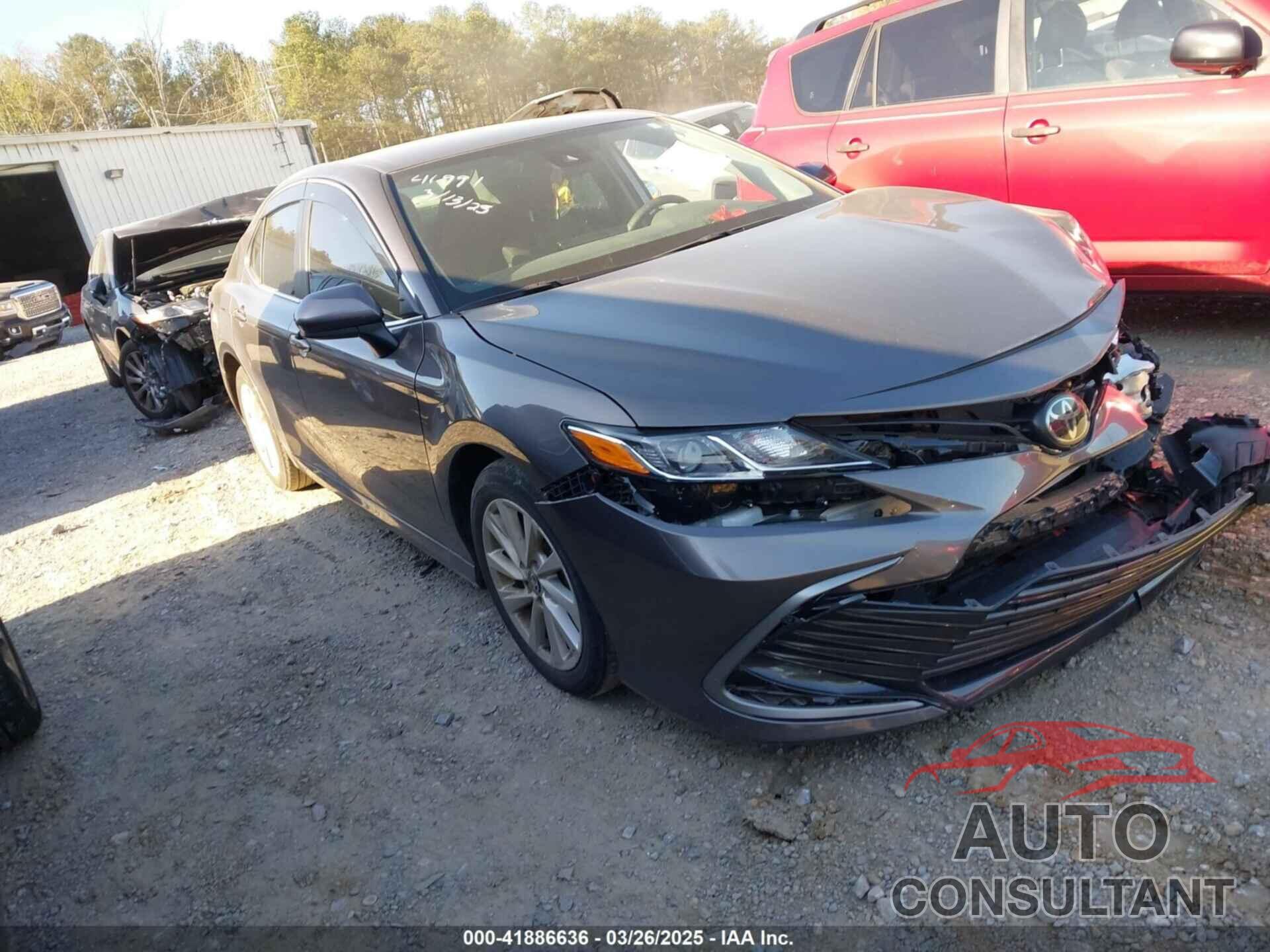 TOYOTA CAMRY 2024 - 4T1C11AK3RU847743