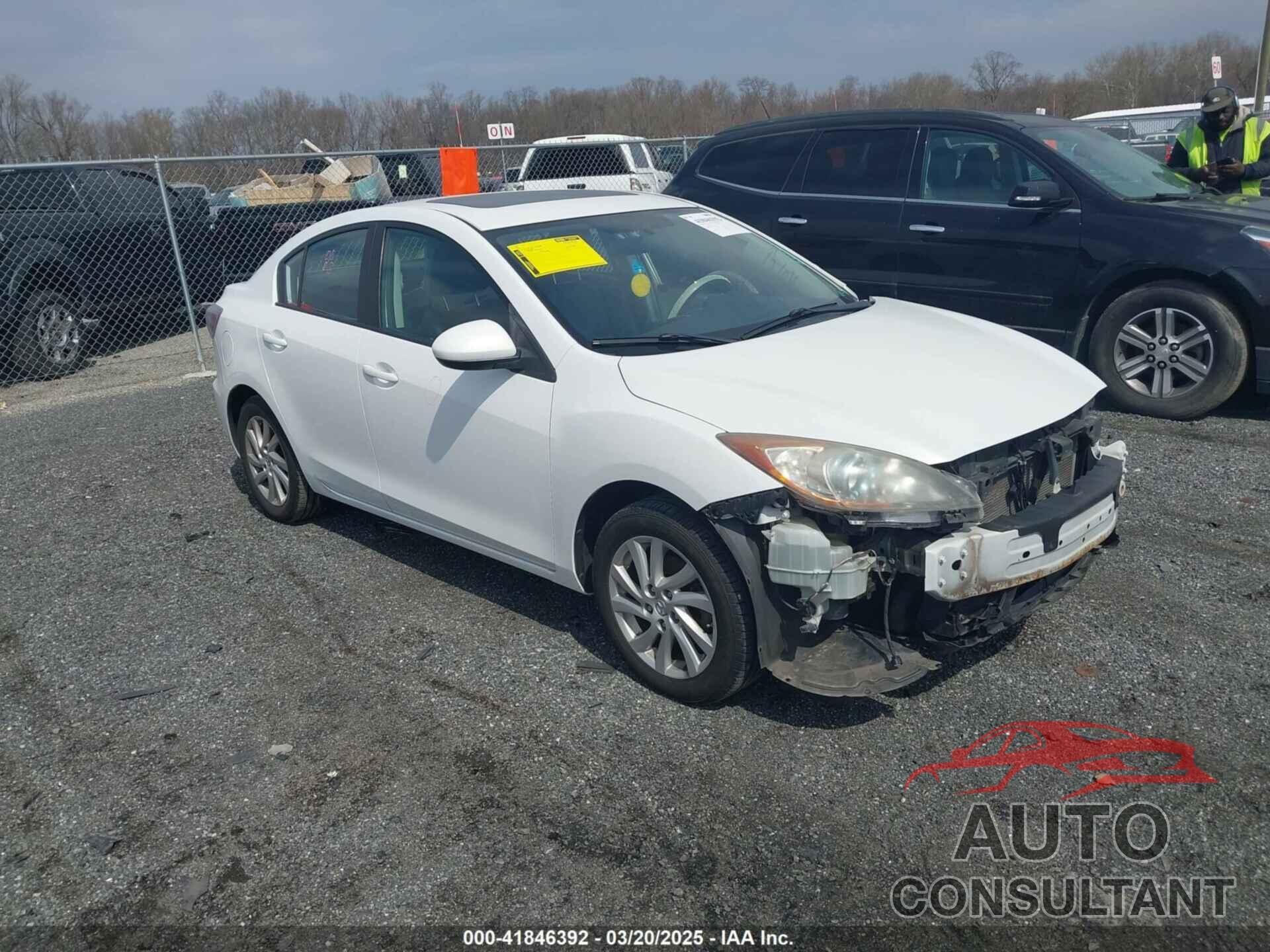 MAZDA MAZDA3 2012 - JM1BL1W89C1693586