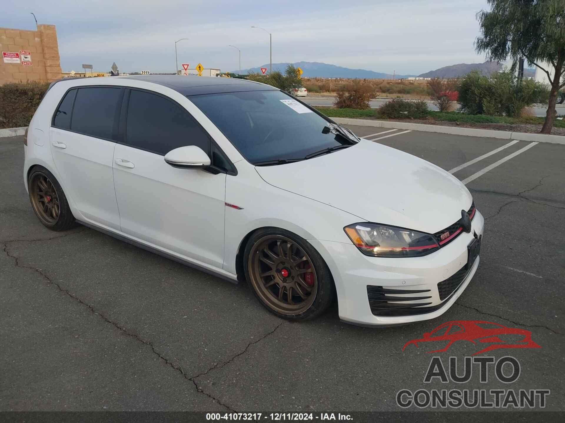 VOLKSWAGEN GOLF GTI 2015 - 3VW547AU1FM104780